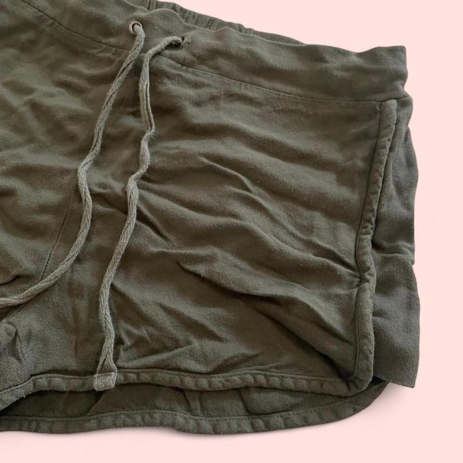 Mossimo Olive green mossimo summer shorts- Lowrise Size 26" / US 2 / IT 38 - 4 Thumbnail