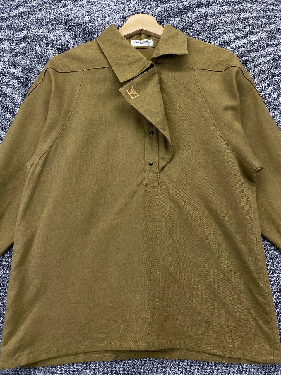 Karl Lagerfeld Vintage Karl Lagerfeld Army Green Blouse Size M / US 6-8 / IT 42-44 - 5 Thumbnail