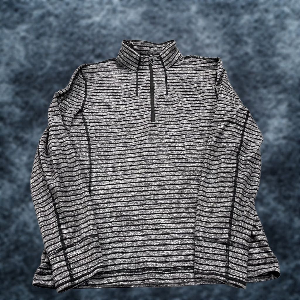 Lululemon Lululemon Jacket Mens Large Gray Striped 1/4 Zip Surge Pullover Gym Logo Size US L / EU 52-54 / 3 - 1 Thumbnail