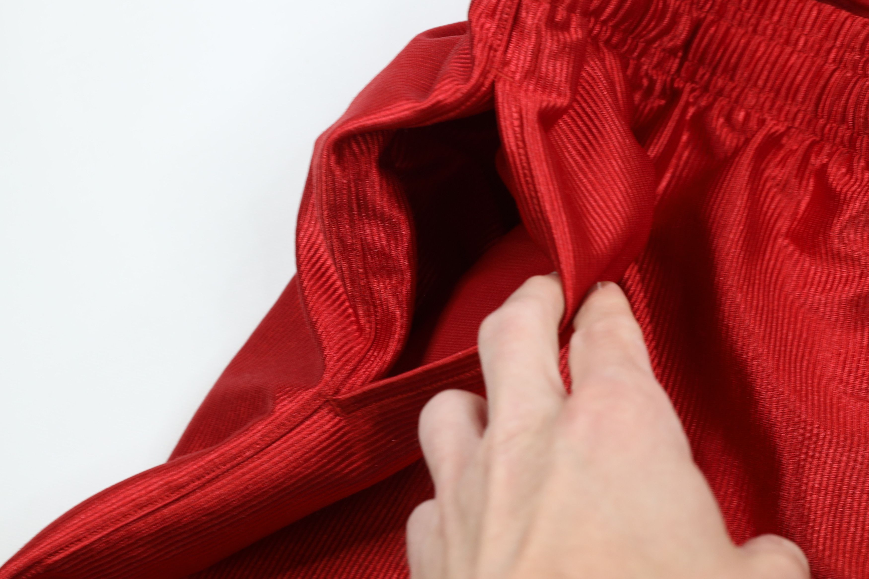 Nike × Vintage Vintage 90s Nike Swoosh Heavyweight Basketball Shorts Red Size US 34 / EU 50 - 6 Thumbnail