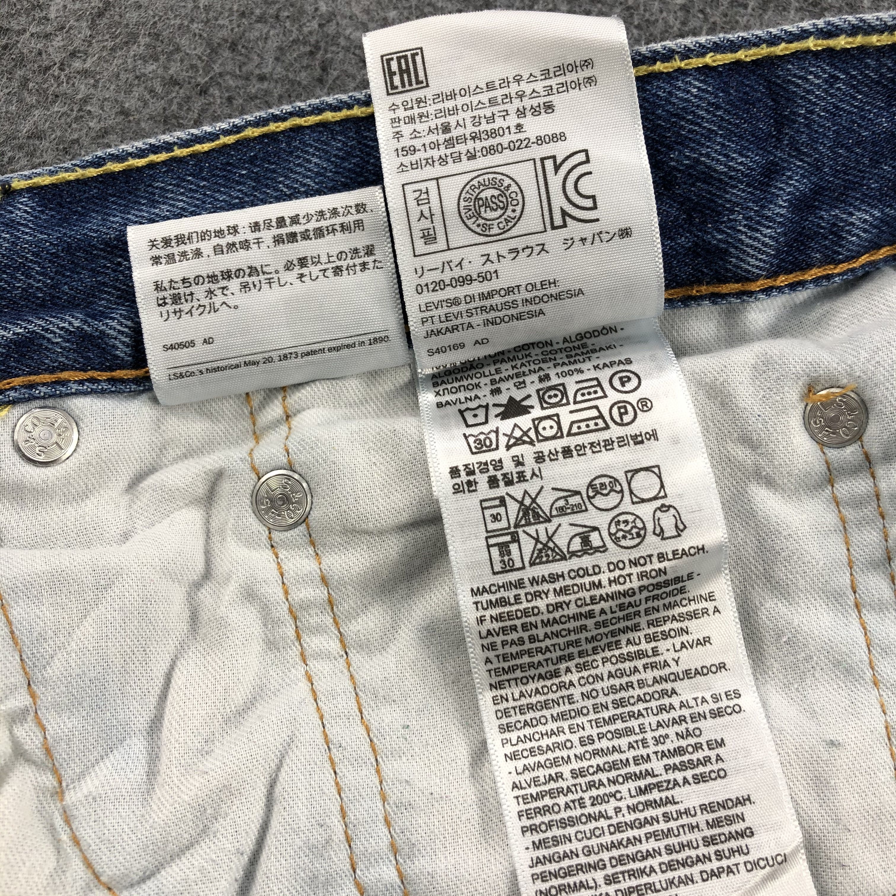 Levi's Vintage Stone Washed Levis 505 Jeans-JM1141 Size US 39 - 12 Thumbnail