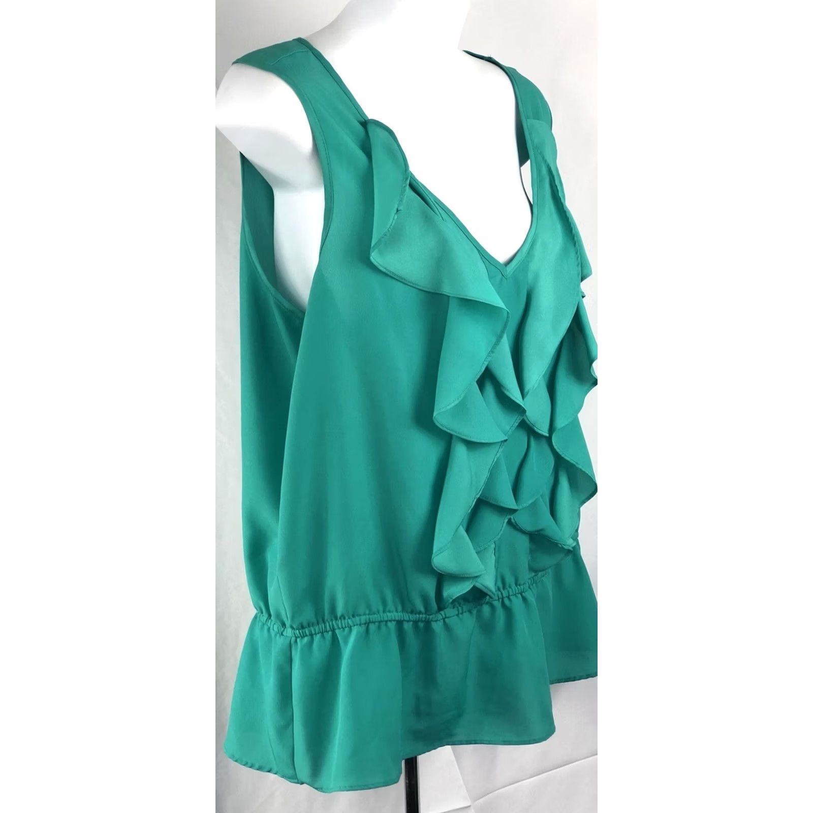 Vintage VINTAGE Metaphor Sleeveless Top XL Green Ruffles Front V-Neck Peplum Blouse Women 90s City Classic Glam Womens Size XL / US 12-14 / IT 48-50 - 2 Thumbnail