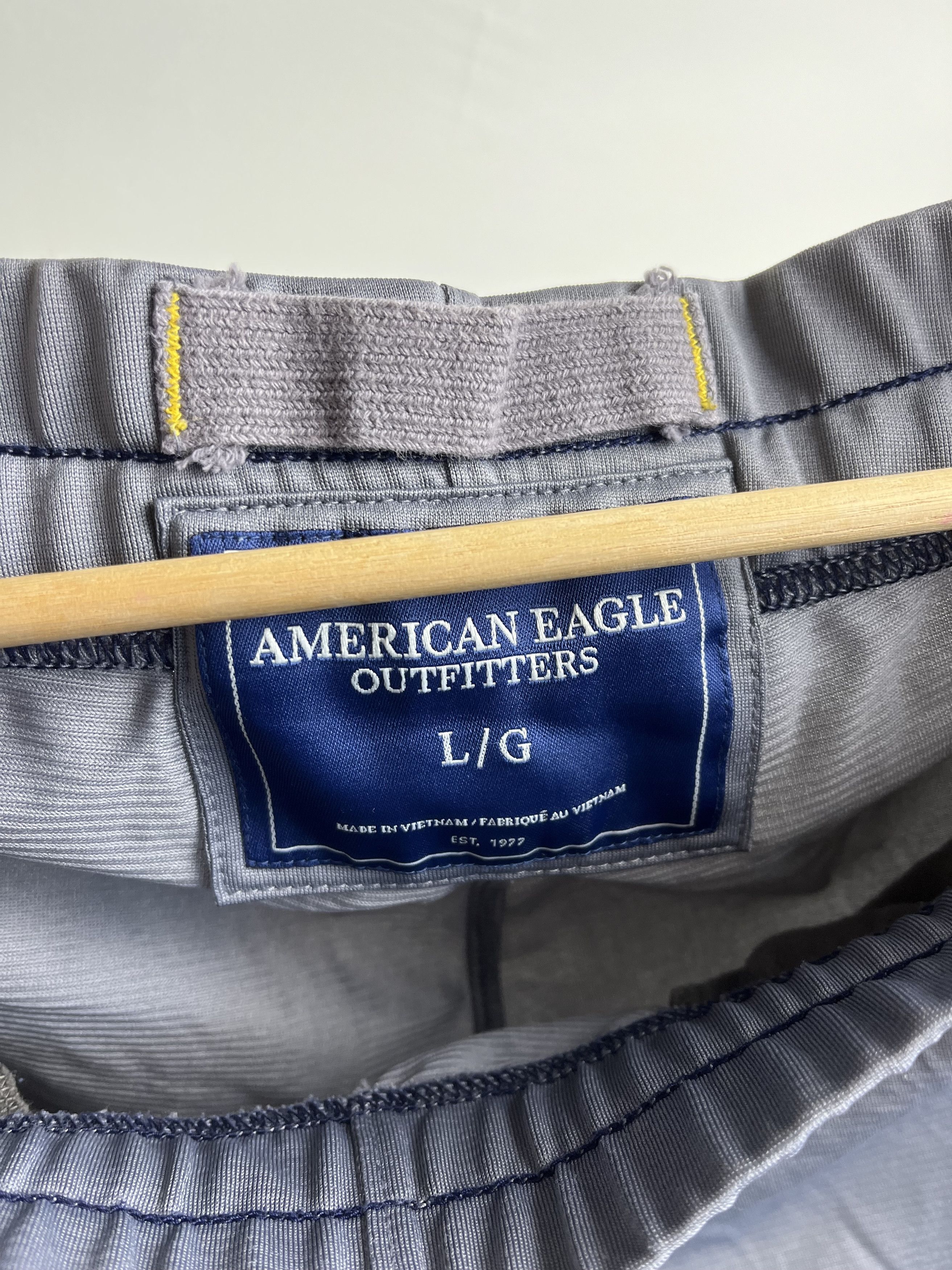 American Eagle Outfitters American Eagle Outfitters Gym Shorts Size US 34 / EU 50 - 3 Thumbnail