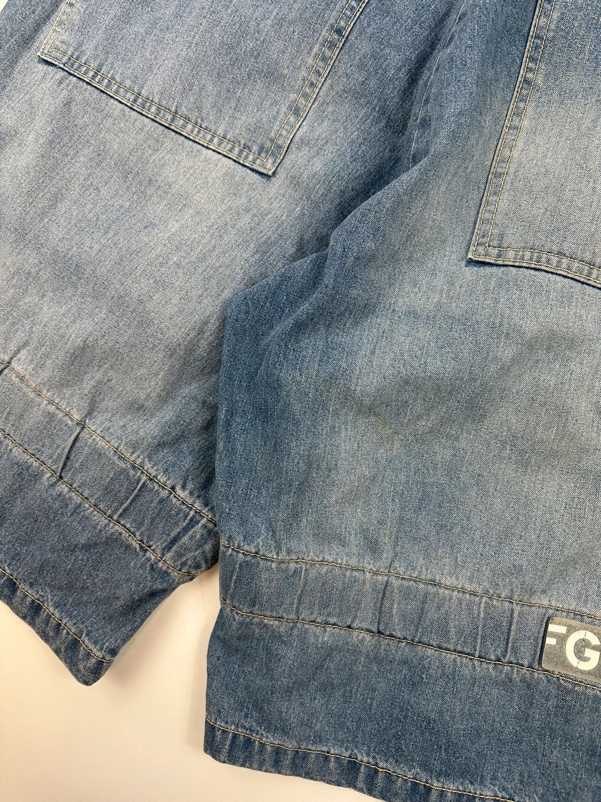 Marithe + Francois Girbaud Marithé + Francois Girbaud Wash Denim Baggy Short Jorts Size US 36 / EU 52 - 5 Thumbnail