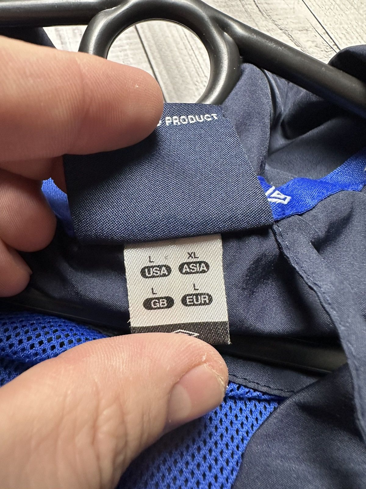 Umbro × Vintage Vintage Umbro Everton soccer jacket size L logo Size US L / EU 52-54 / 3 - 4 Thumbnail