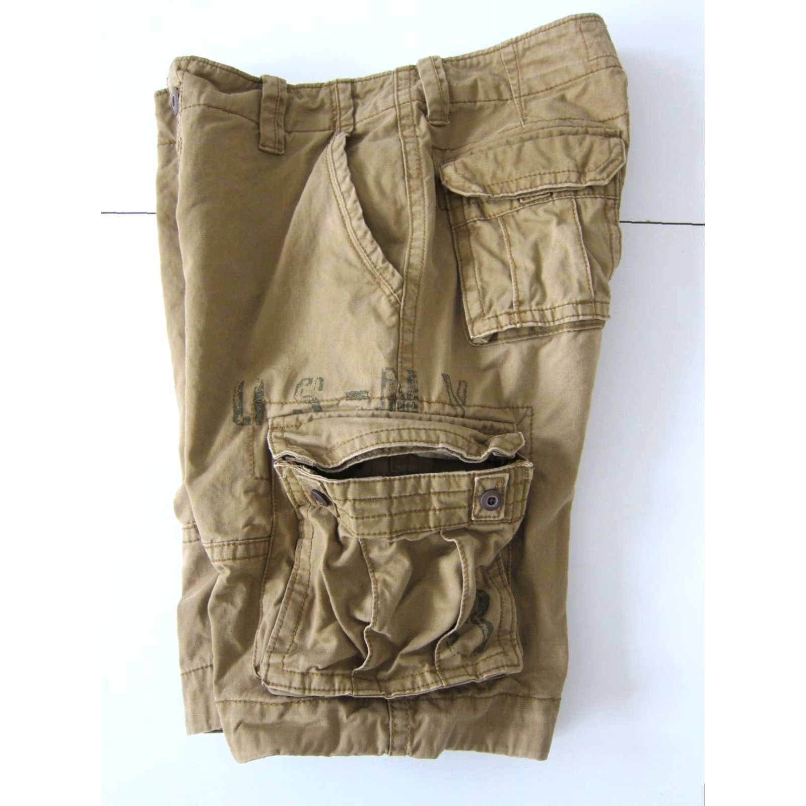 Aeropostale Aeropostale 100% Cotton Brown US-NY Pocket Cargo Shorts Men Size 28 Size US 28 / EU 44 - 7 Thumbnail