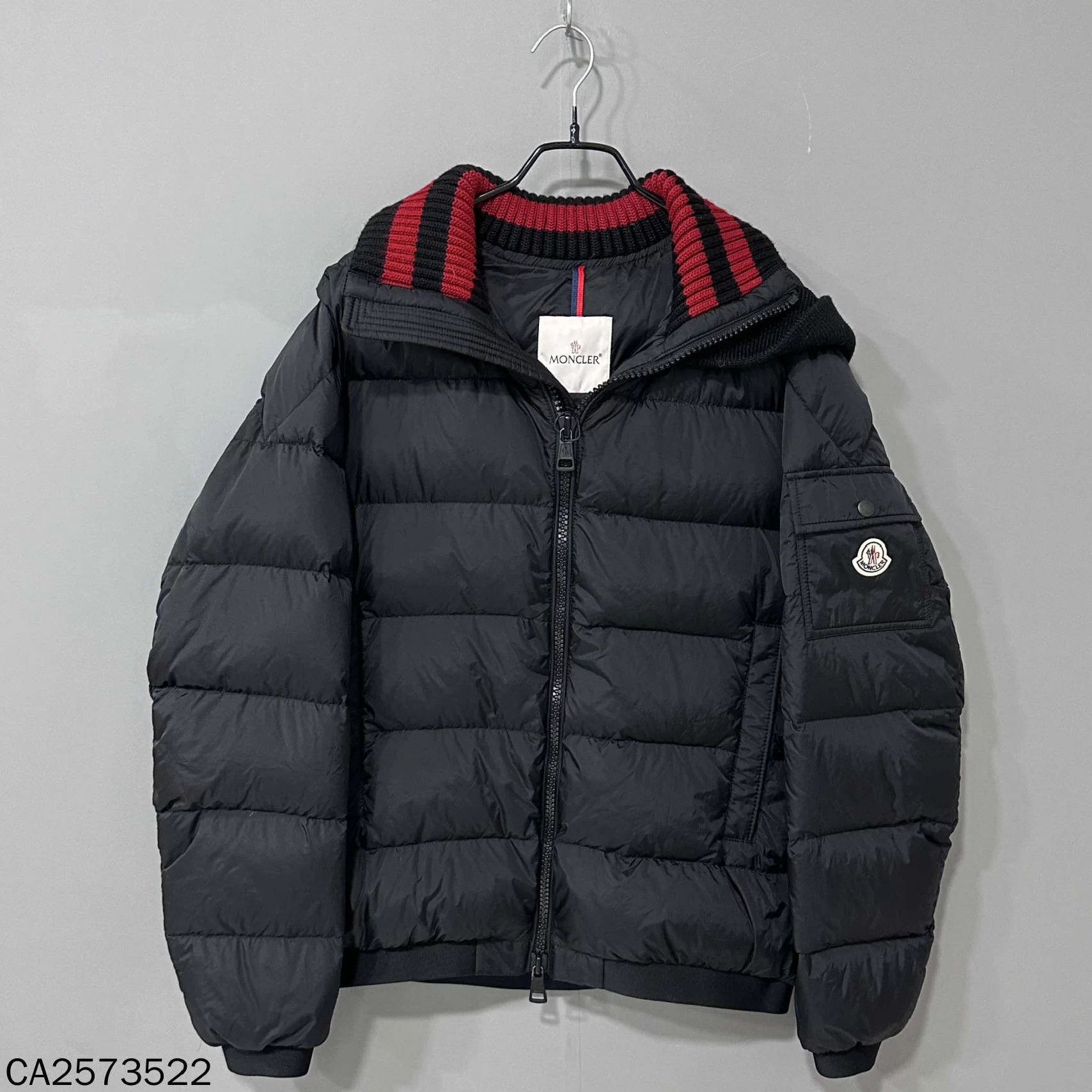 Moncler Moncler Armband Pocket Zip Down Jacket Size 5 Size XXL / US 16-18 / IT 52-54 - 2 Thumbnail