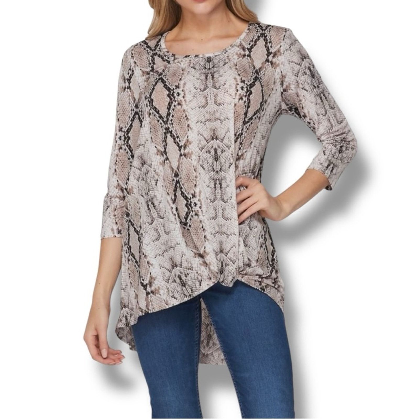 Other Honeyme Curvy snakeskin print 3/4 sleeve top with twist hem Size XL / US 12-14 / IT 48-50 - 6 Thumbnail