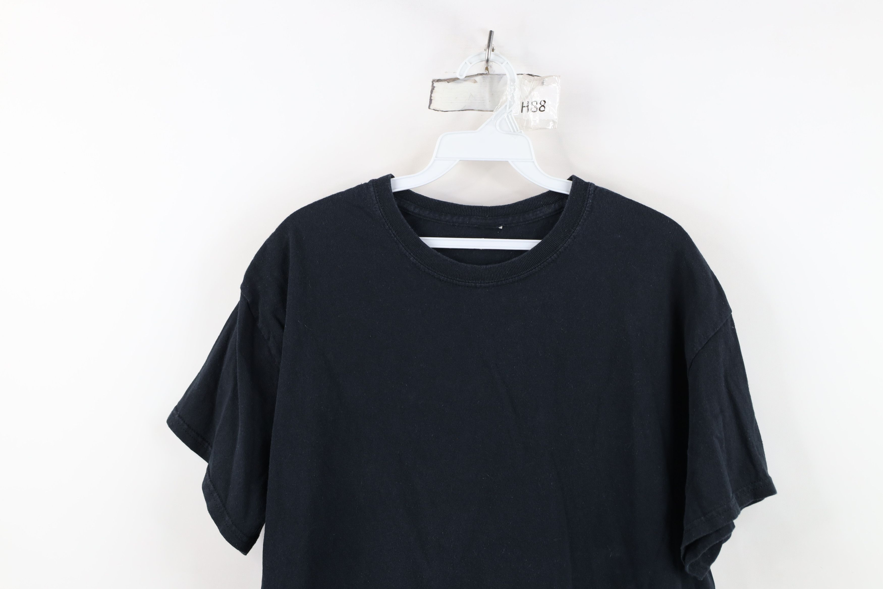 Vintage Vintage 90s Streetwear Distressed Blank Cotton T-Shirt Black Size US L / EU 52-54 / 3 - 2 Thumbnail