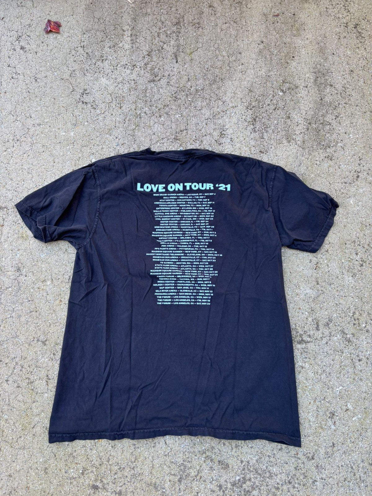 Band Tees Harry Styles Concert T Shirt Size US L / EU 52-54 / 3 - 2 Thumbnail
