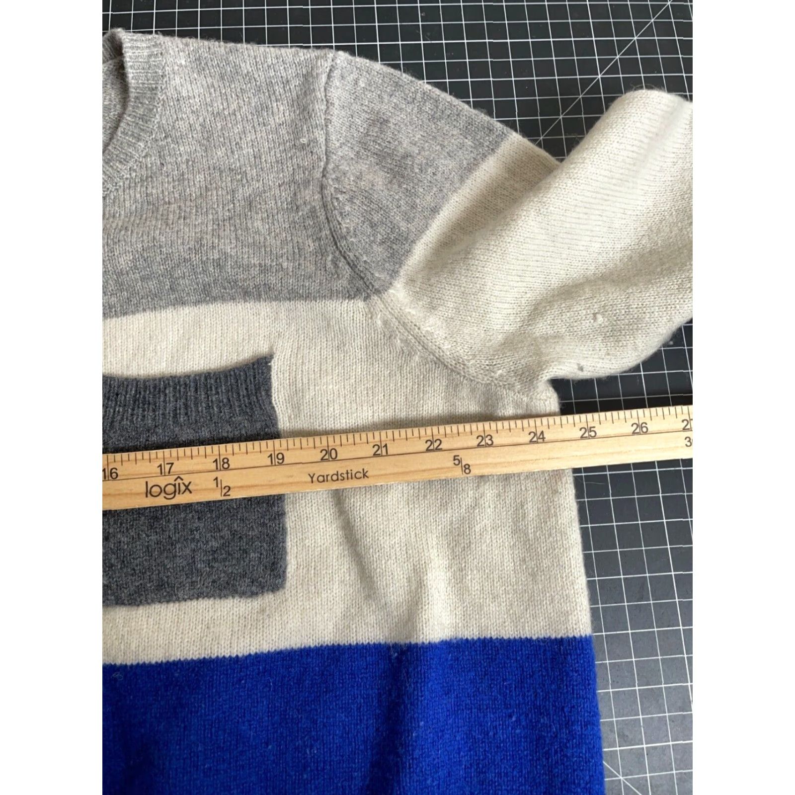 Vintage Woolovers Sweater - Striped Pocket Knit - Blue Ivory - Women's XL - 100% Wool - Crew Neck - Machine Washable - 90s Preppy Size XL / US 12-14 / IT 48-50 - 5 Thumbnail