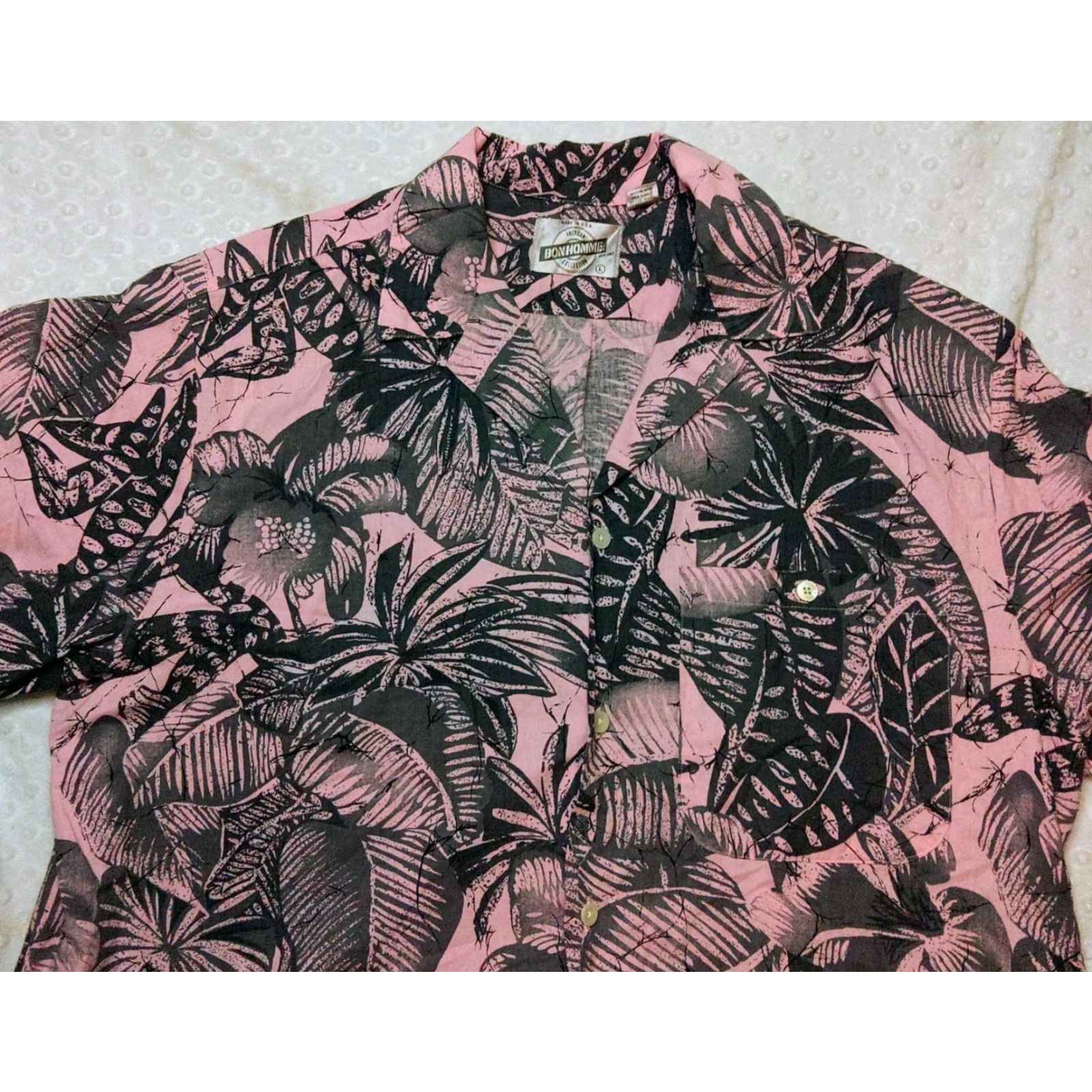 Vintage Bon Homme Men's L Pink Floral Short Sleeve Button-Up Hawaiian Shirt Hawaiian Casual Shirt Mens Large Pink Floral Bon Homme Vintage USA Size US L / EU 52-54 / 3 - 4 Thumbnail