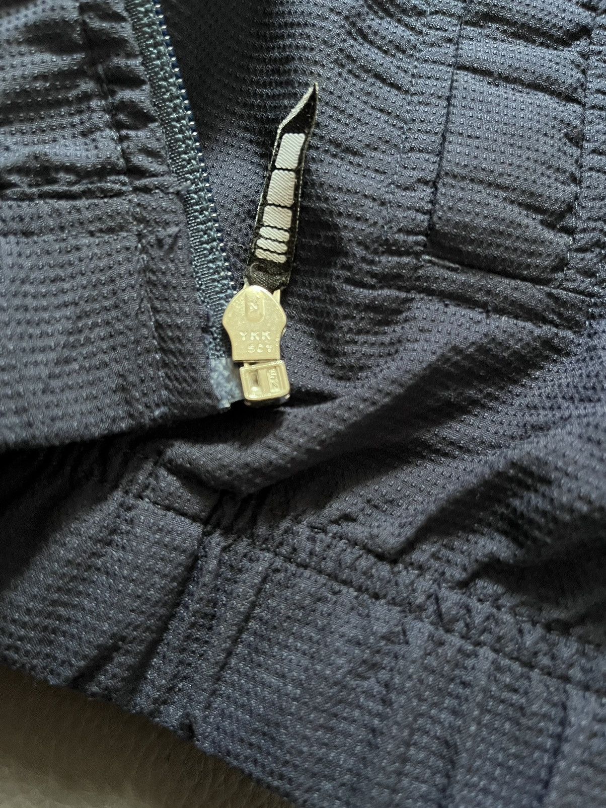 Nike Vintage Nike Team Zip Sweatshirt Y2K ACG Tn Size L Size US L / EU 52-54 / 3 - 6 Thumbnail