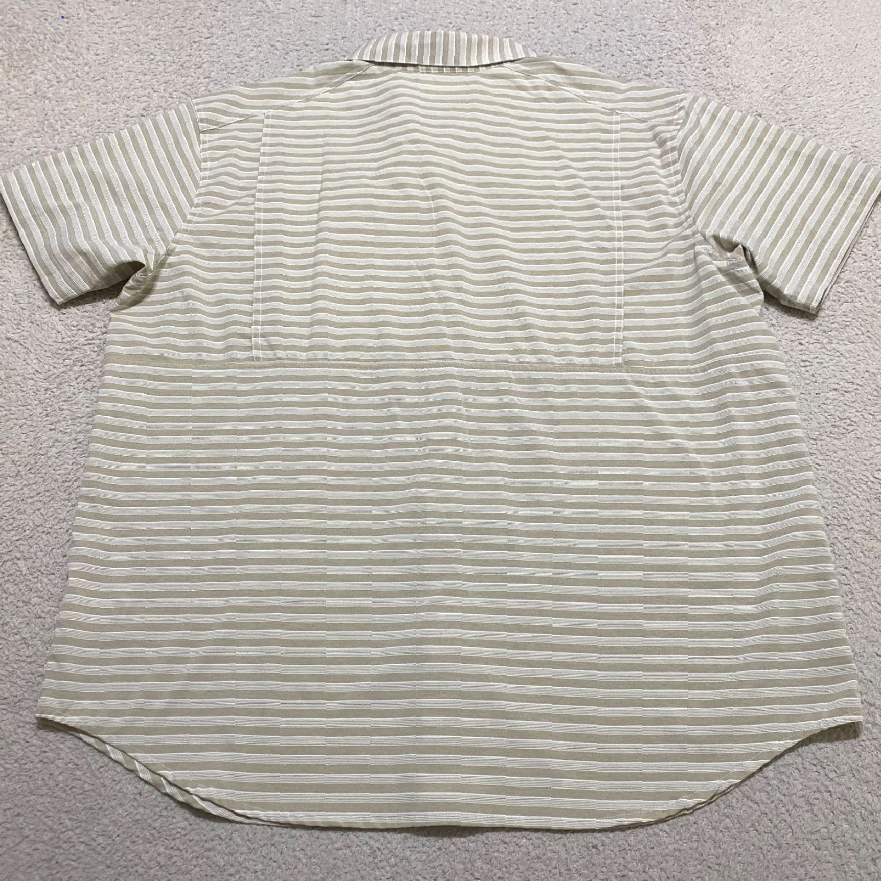 Vintage Columbia Shirt Mens XL Beige Striped Short Sleeve Button-Up Casual Outdoor Fish UV Protection Pockets Quick Dry All Seasons 2059 Size US XL / EU 56 / 4 - 2 Thumbnail