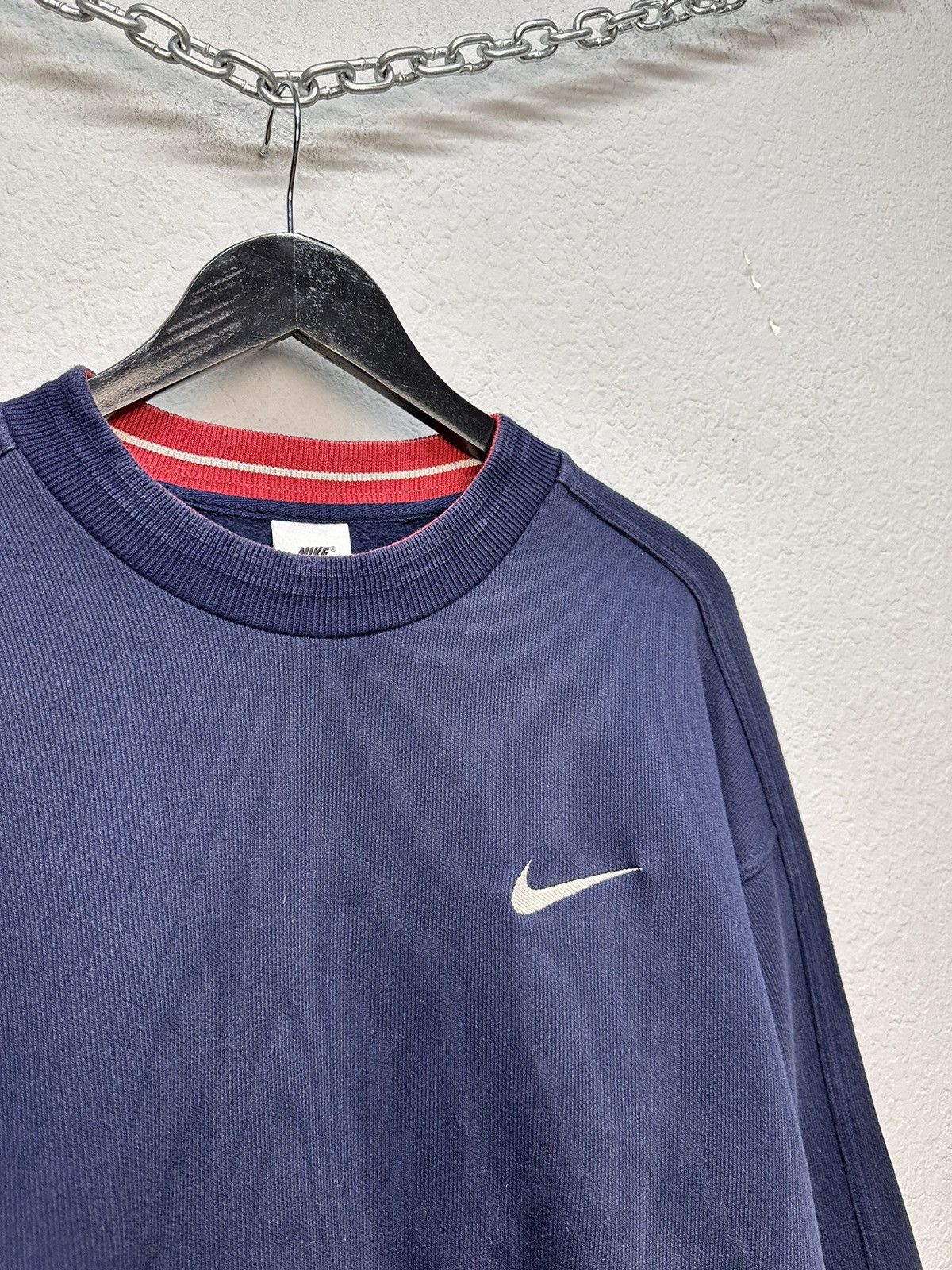 Nike Nike navy crewneck sweatshirt Y2K minimal sports style Size US L / EU 52-54 / 3 - 5 Thumbnail