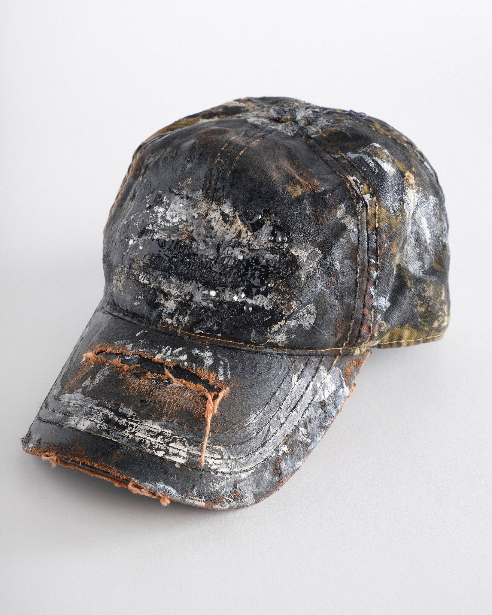Vintage ASTROBOI* x Mossy Oak Brown Real Tree Camo Rhinestone Hat Size ONE SIZE - 8 Thumbnail
