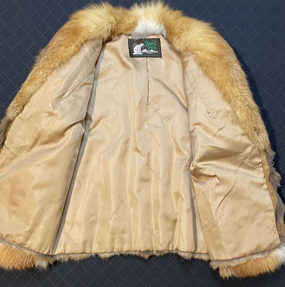 Other Beautiful Vintage 60s-70s Real Red-Fox Fur Coat Size US M / EU 48-50 / 2 - 4 Thumbnail