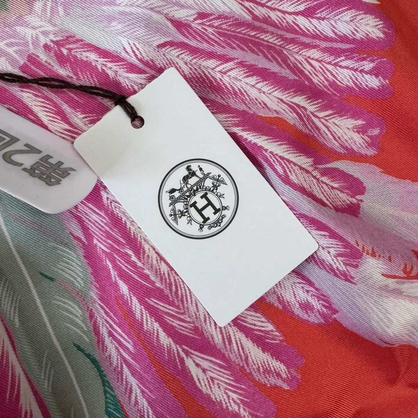 Hermes Hermes Orange Feather Triangle Scarf New With Tags Size ONE SIZE - 4 Thumbnail