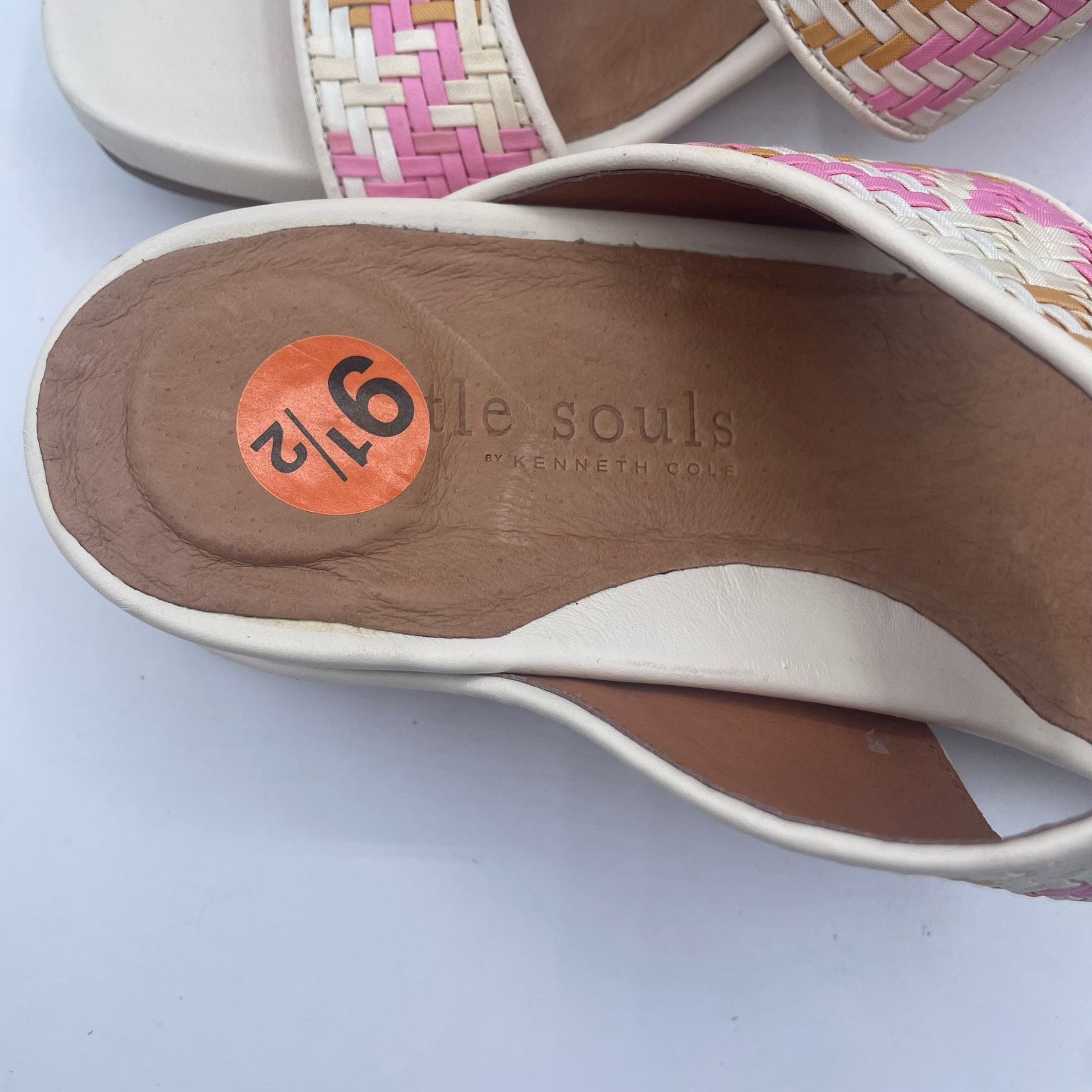 Kenneth Cole Gentle Souls Kenneth Cole Gisele Sandals Wedge Heels 9.5 Size US 9.5 / IT 39.5 - 7 Thumbnail