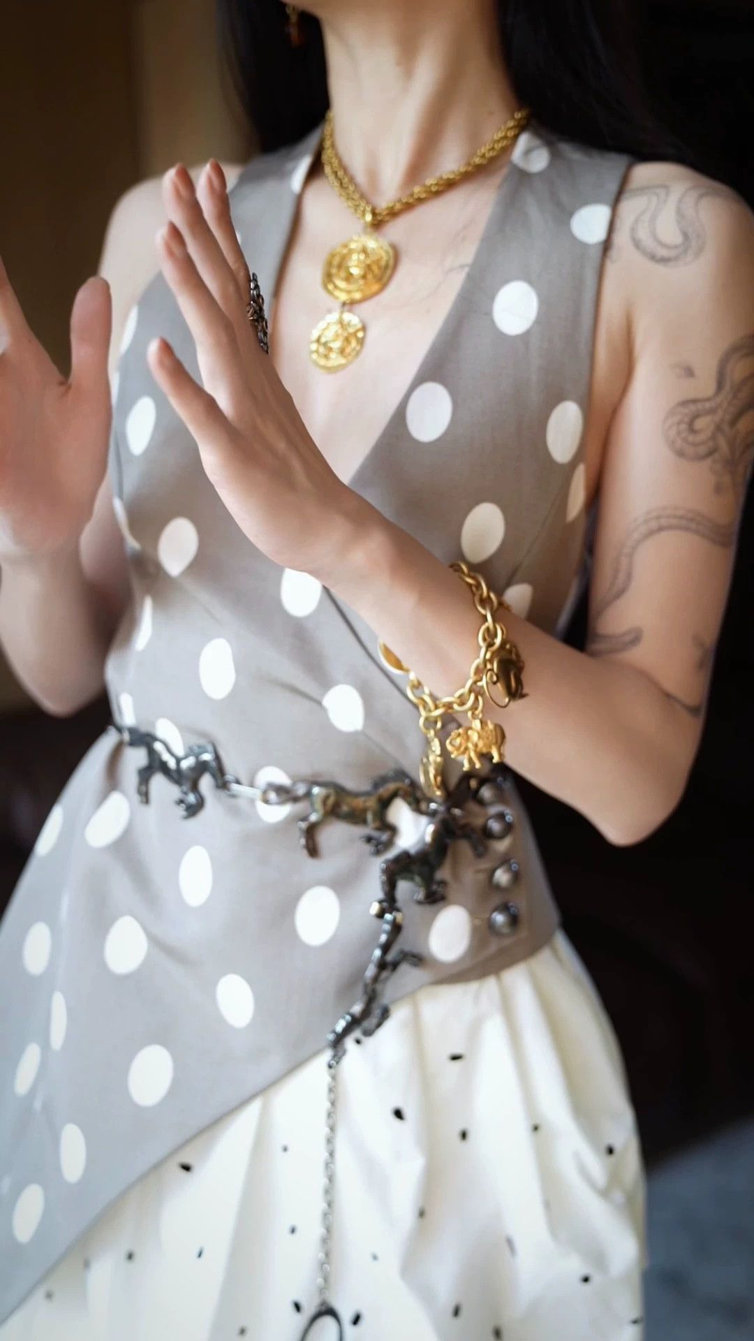 Celine Celine Vintage Monkey & Elephant Gold Bracelet Size ONE SIZE - 9 Thumbnail