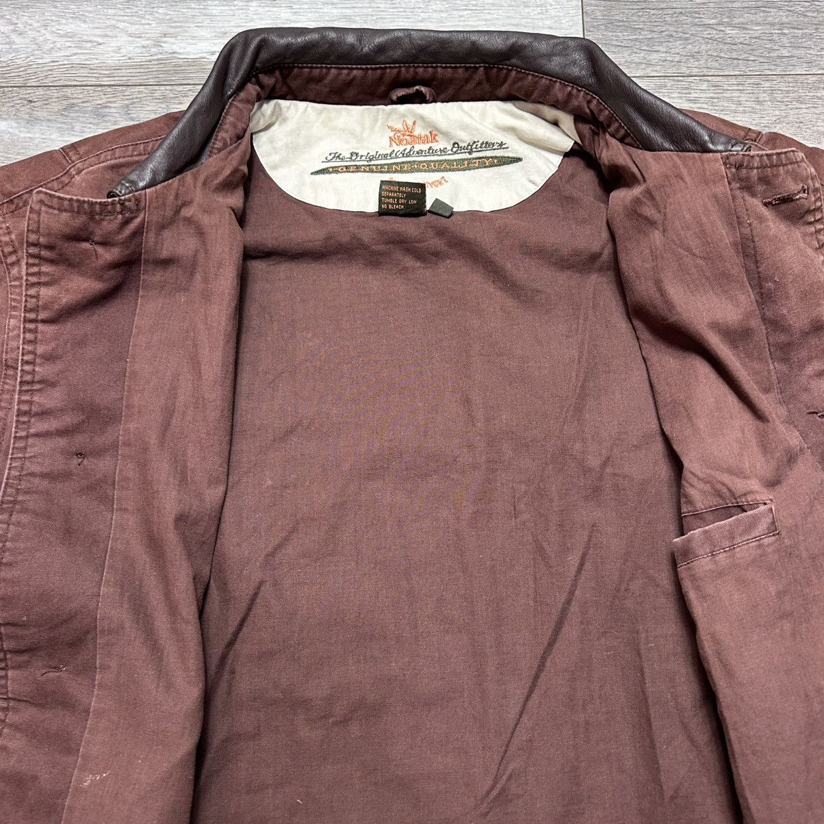 Vintage Naatak Outdoor Waxed Canvas Barn Coat — Brown Leather Collar Size US L / EU 52-54 / 3 - 6 Thumbnail