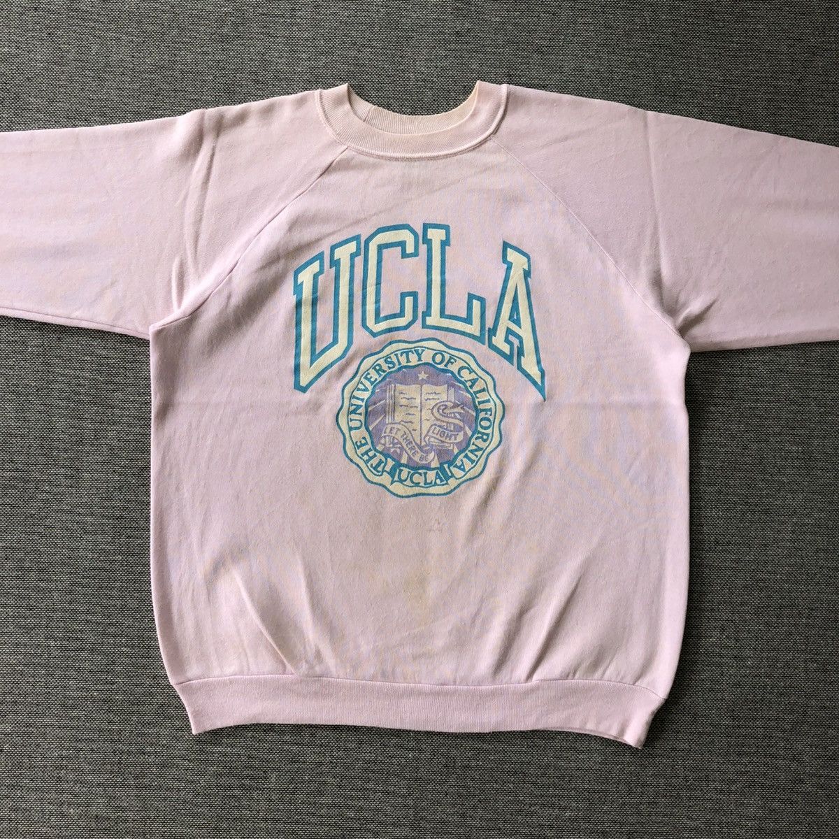 Signal Sport UCLA University of California Alumni Crewneck Sweatshirt Size US L / EU 52-54 / 3 - 2 Thumbnail