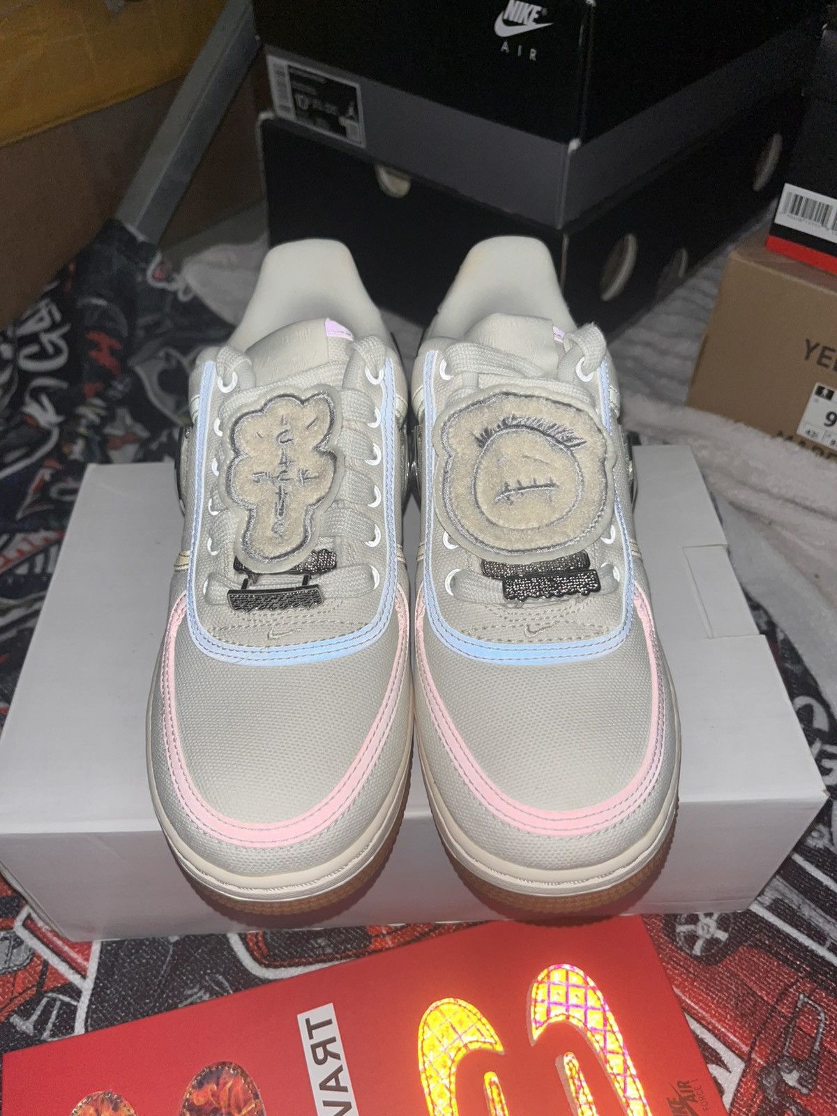 Nike × Travis Scott 2018 Travis Scott x Air Force 1 ‘Sail’ Size US 5 / EU 37 - 3 Thumbnail