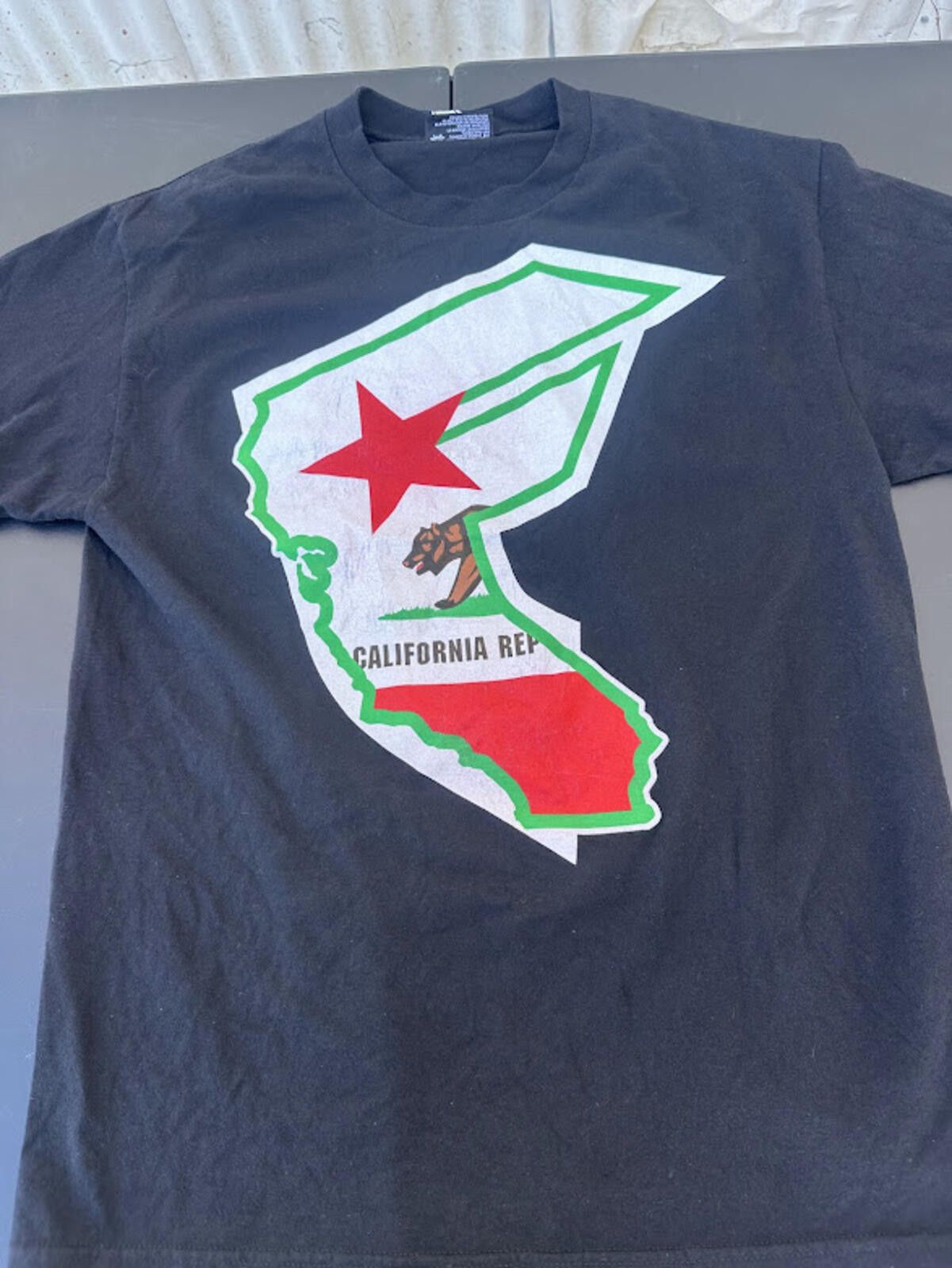 Other California Republic Graphic Skate Tee Size US L / EU 52-54 / 3 - 1 Thumbnail