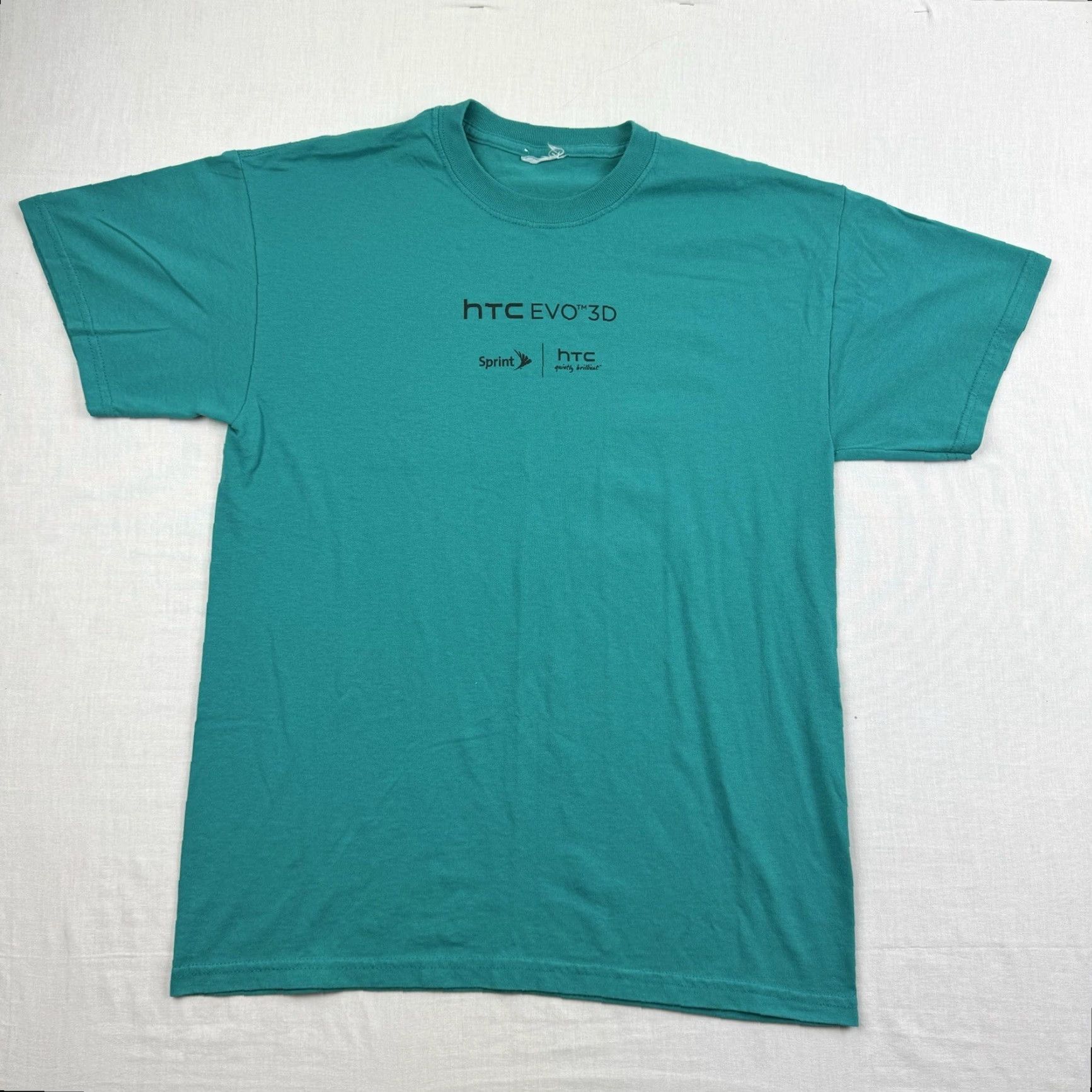 Gildan VINTAGE HTC Evo 3D Cell Phone Promotional Shirt Adult Medium Teal Green Hornet 2011 Size US M / EU 48-50 / 2 - 2 Thumbnail