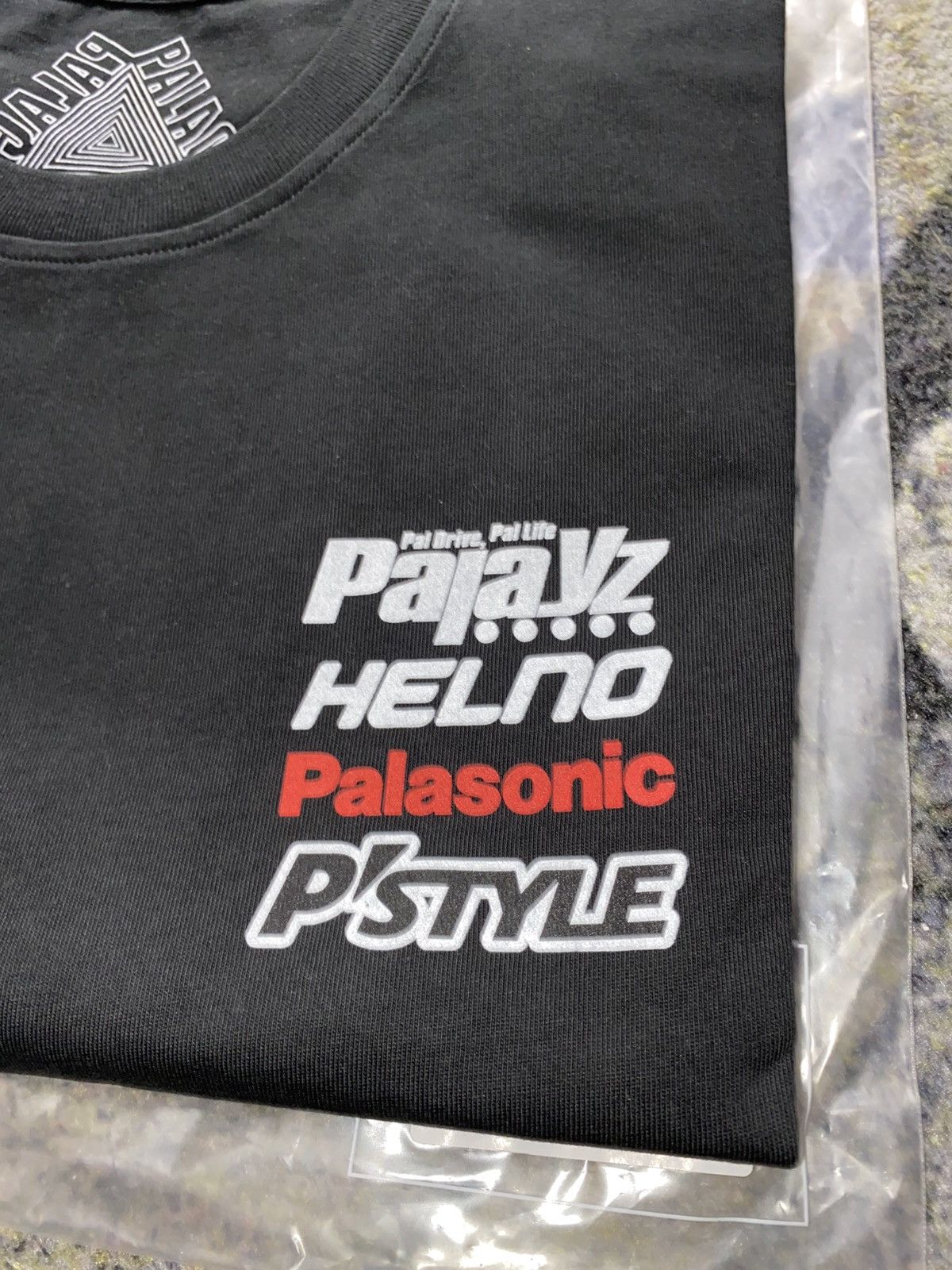 Palace Palace Racey T-Shirt Black Size US M / EU 48-50 / 2 - 3 Thumbnail