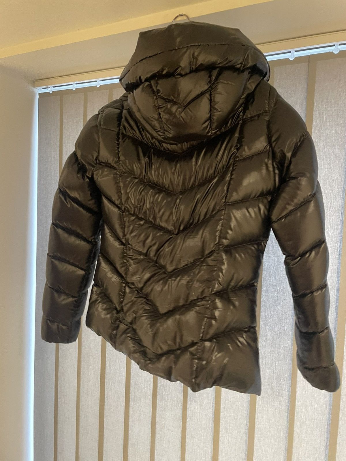 Moncler Black moncler winter jacket Size XXL / US 16-18 / IT 52-54 - 2 Thumbnail