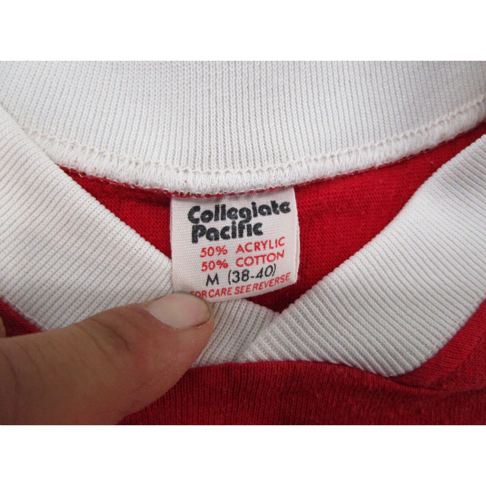 Vintage VINTAGE Collegiate Southwest State University College Shirt Unisex Adults T-Shirt Red 70s 80s SZ M Size US M / EU 48-50 / 2 - 3 Thumbnail