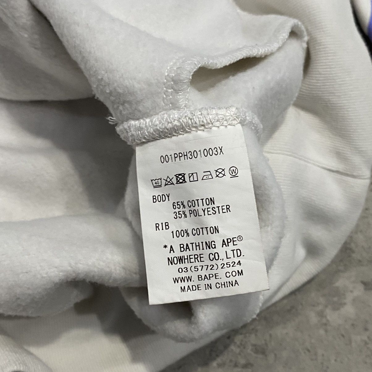 Bape Bape Logo White Pullover Hoodie Size US XL / EU 56 / 4 - 3 Thumbnail