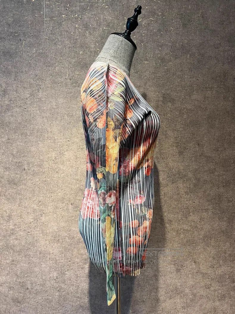 Issey Miyake Issey Miyake Peony Rose Pleated Top Size L / US 10 / IT 46 - 5 Thumbnail