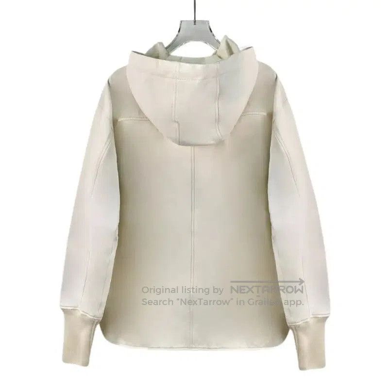 Loewe Loewe Cream Women's Jacket . Size XS / US 0-2 / IT 36-38 - 2 Thumbnail