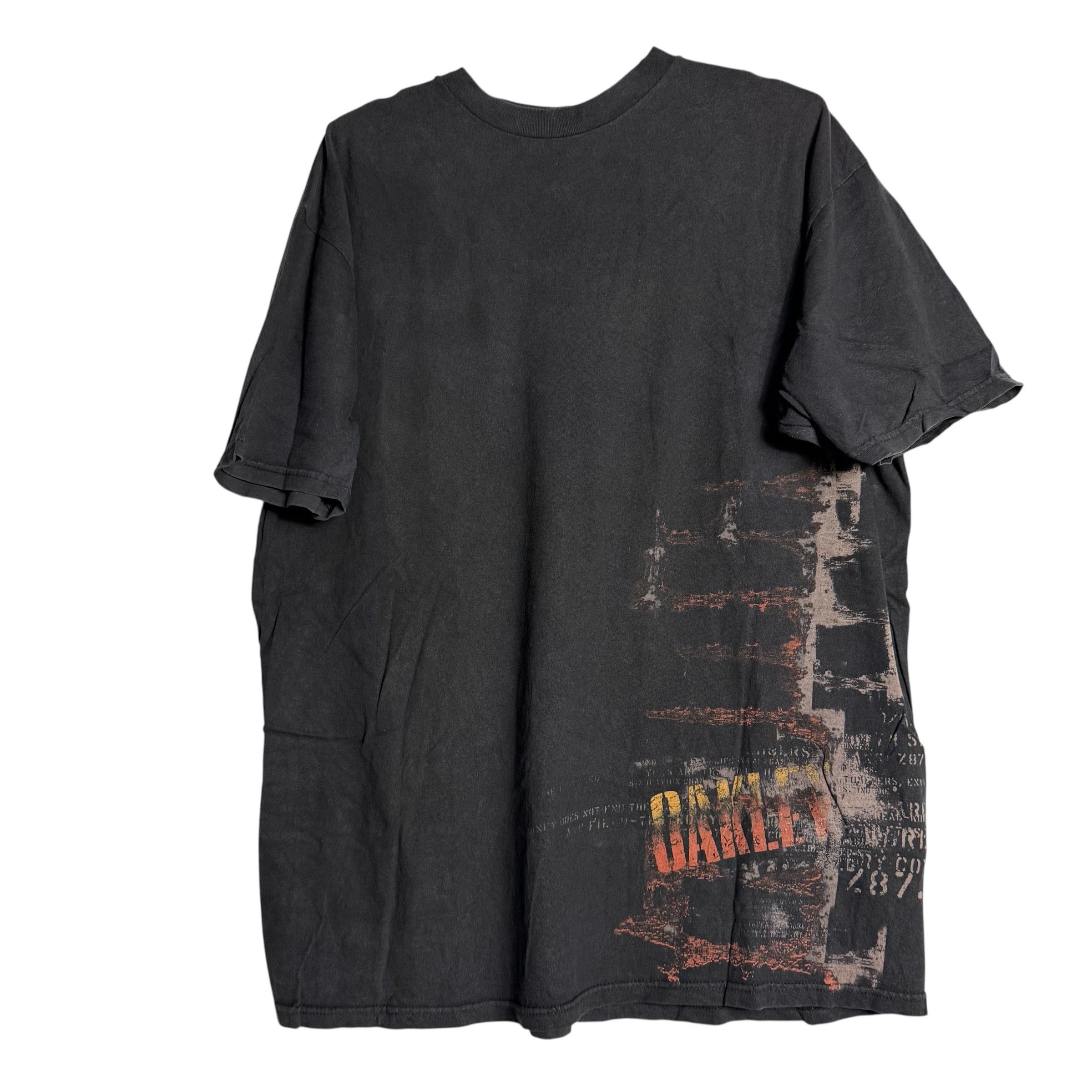 Oakley 🔥RARE🔥Vintage Oakley Spellout Graphic T-shirt Size US XL / EU 56 / 4 - 1 Thumbnail