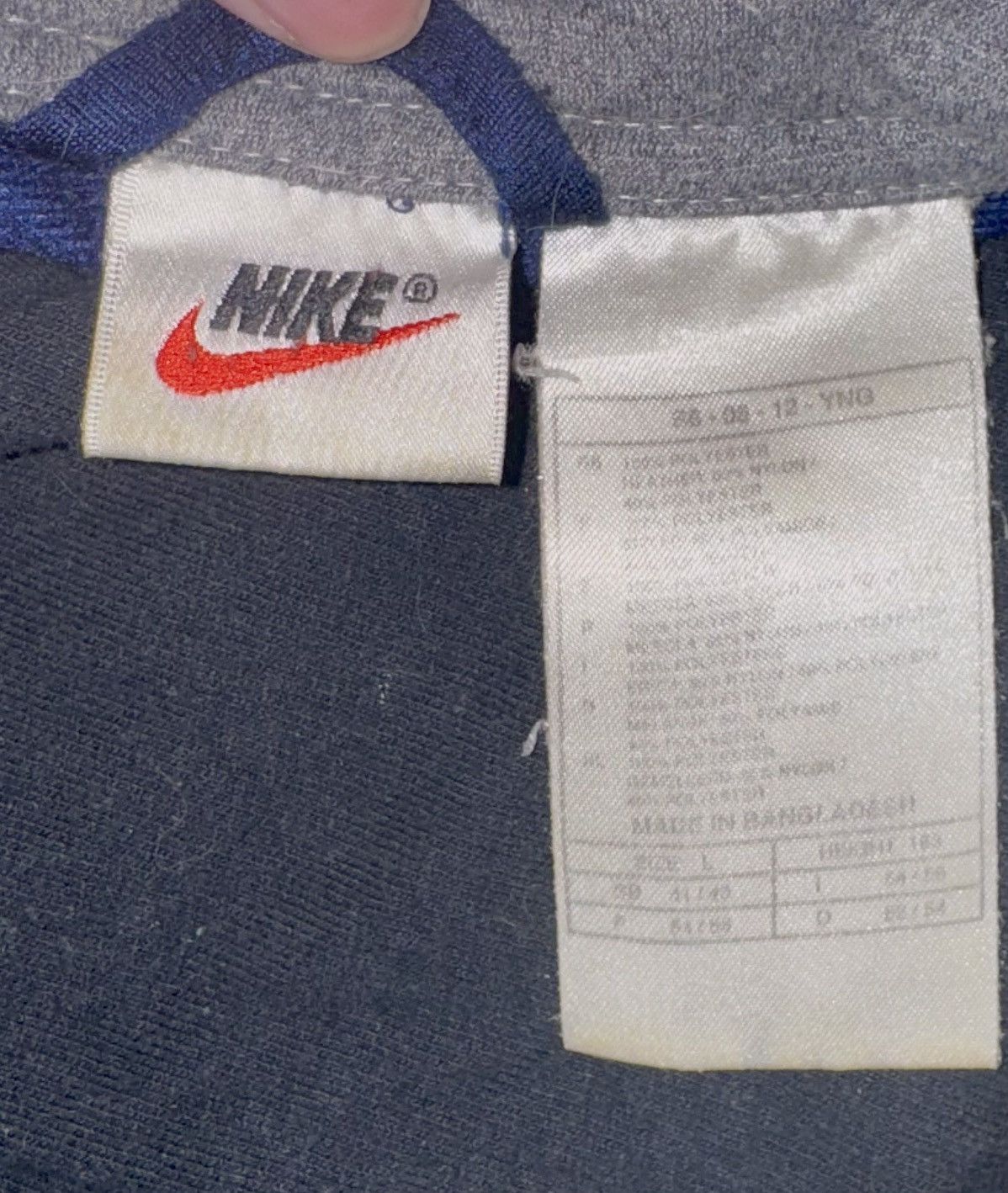Nike Nike vintage 90's track jacket Size US L / EU 52-54 / 3 - 5 Thumbnail