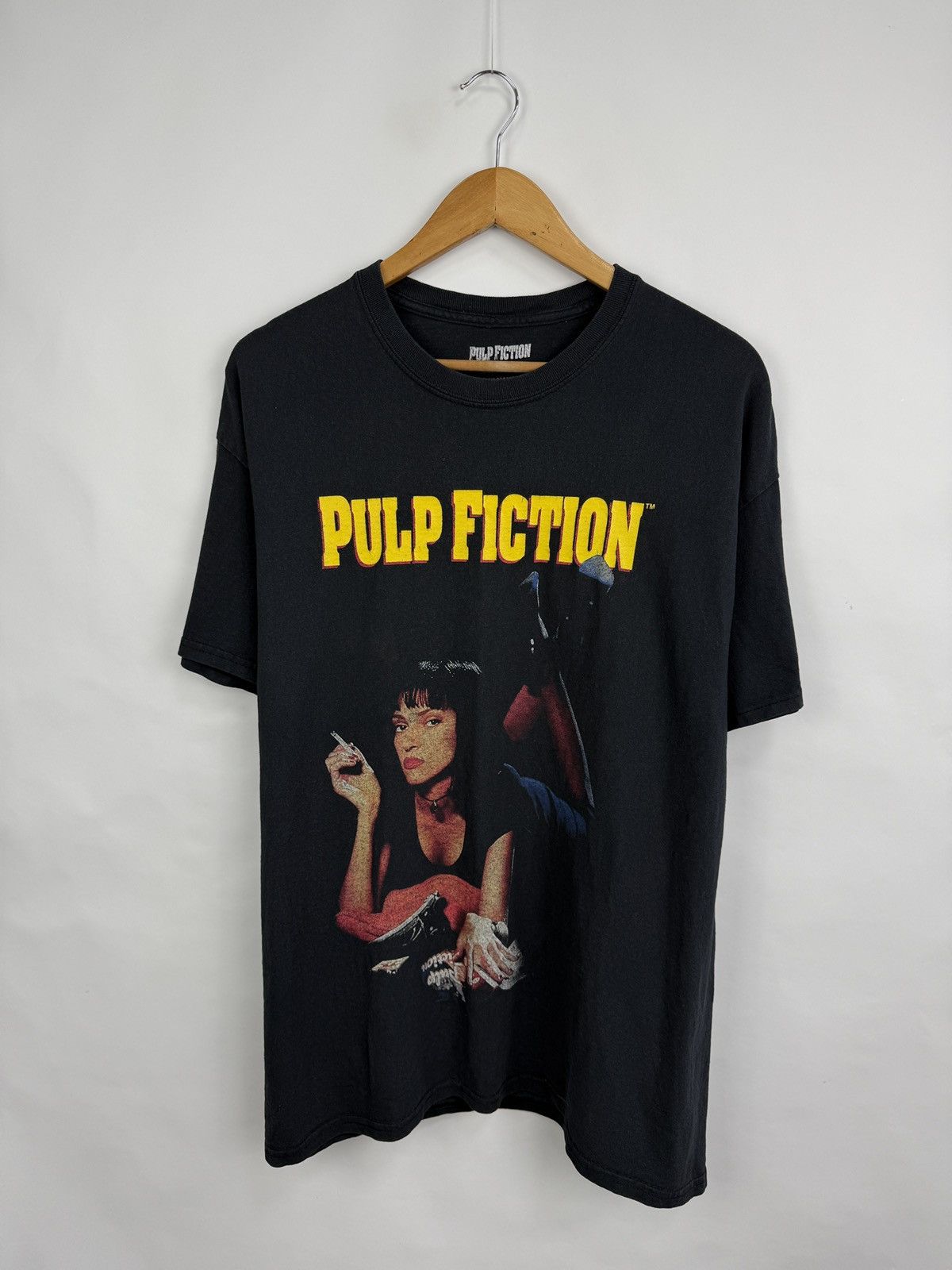 Vintage 🇺🇸 Vintage Pulp Fiction Smoking Thurman Quentin Tarantino Tee Size US M / EU 48-50 / 2 - 3 Thumbnail
