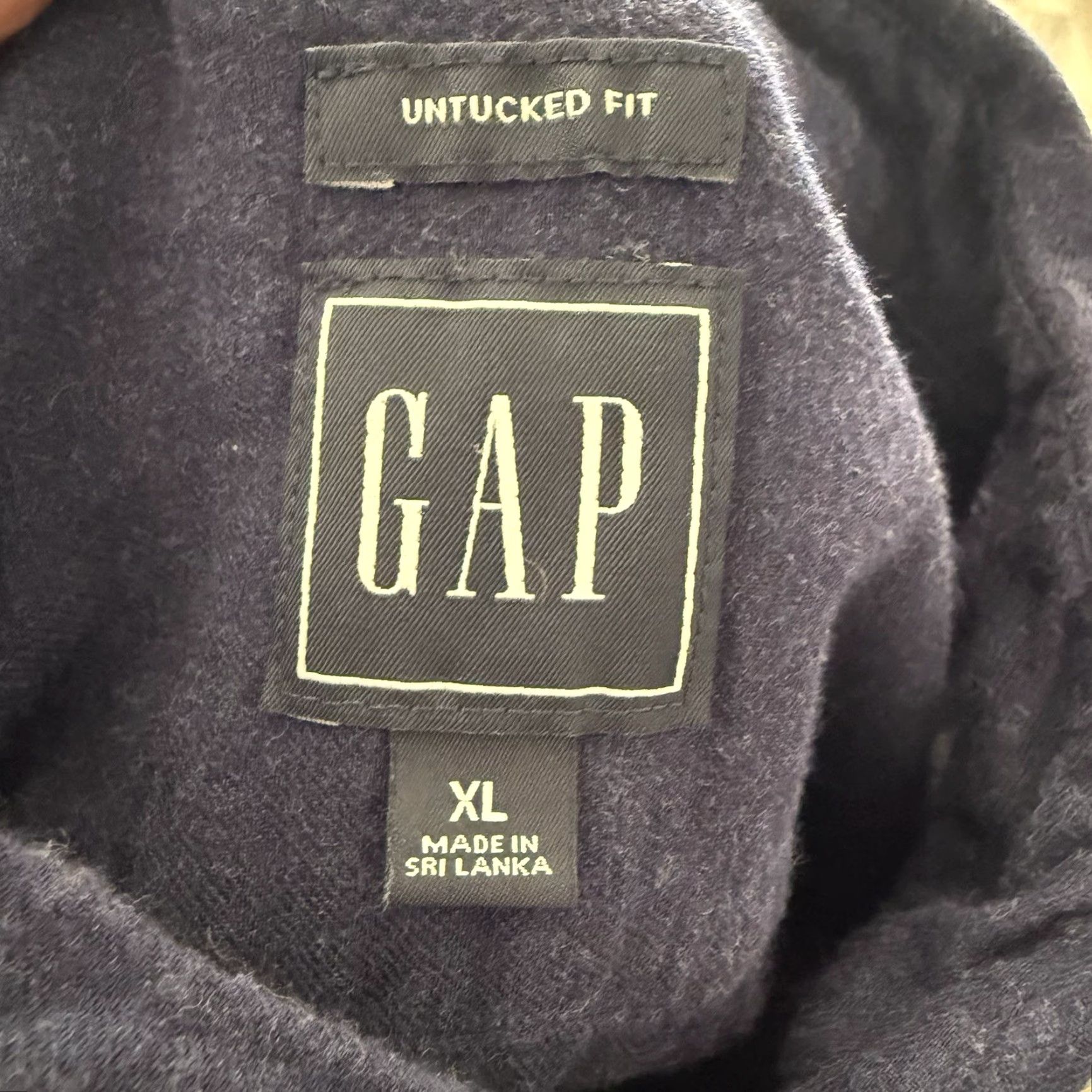 Gap GAP Untucked Fit Shirt Mens XL Blue Button Up Long Sleeve Brushed Cotton Size US XL / EU 56 / 4 - 2 Thumbnail