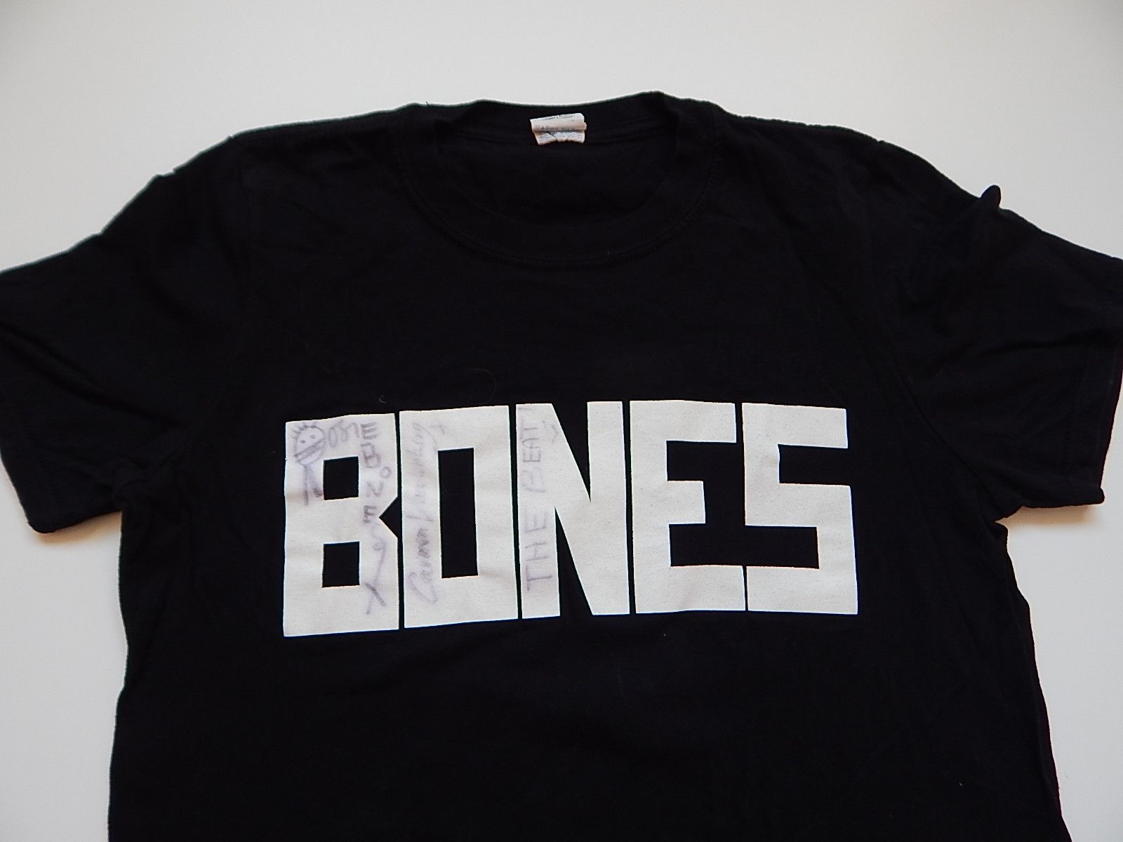 Band Tees bones uk british industrial rock band tee Size US S / EU 44-46 / 1 - 2 Thumbnail