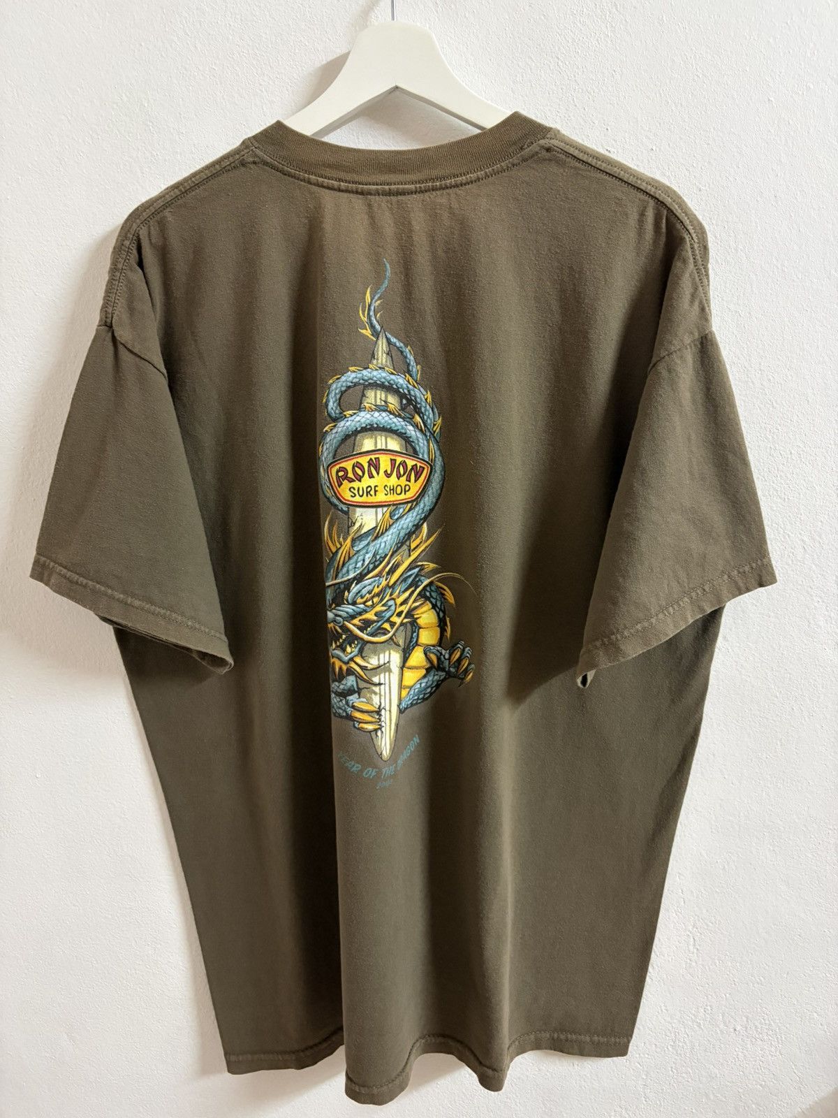 Ron Jon Surf Shop Ron Jon 2000s Year of the Dragon Size US XL / EU 56 / 4 - 5 Thumbnail