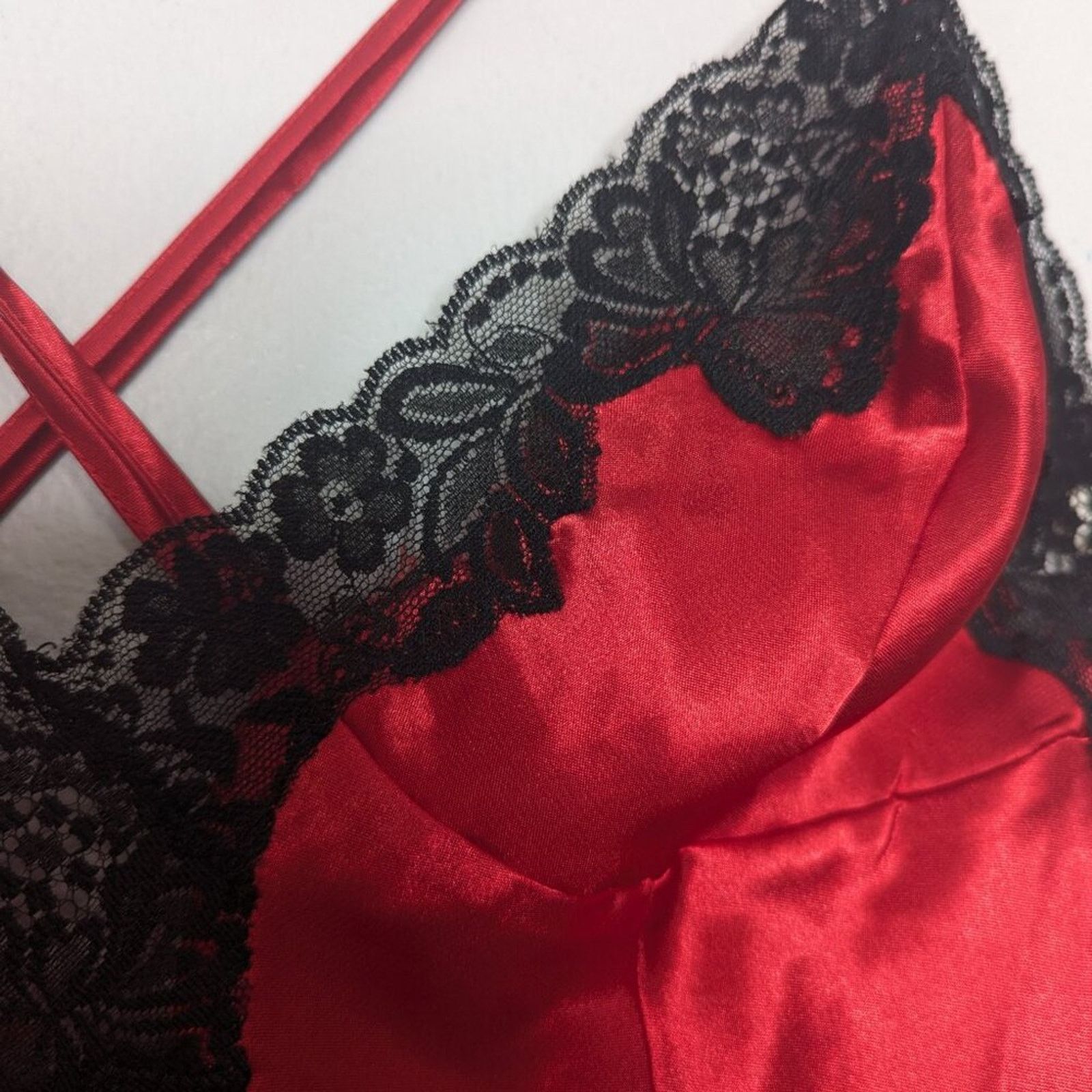 Vintage Frederick's of Hollywood Vintage Red Satin Slip Dress Lace Size L / US 10 / IT 46 - 11 Thumbnail