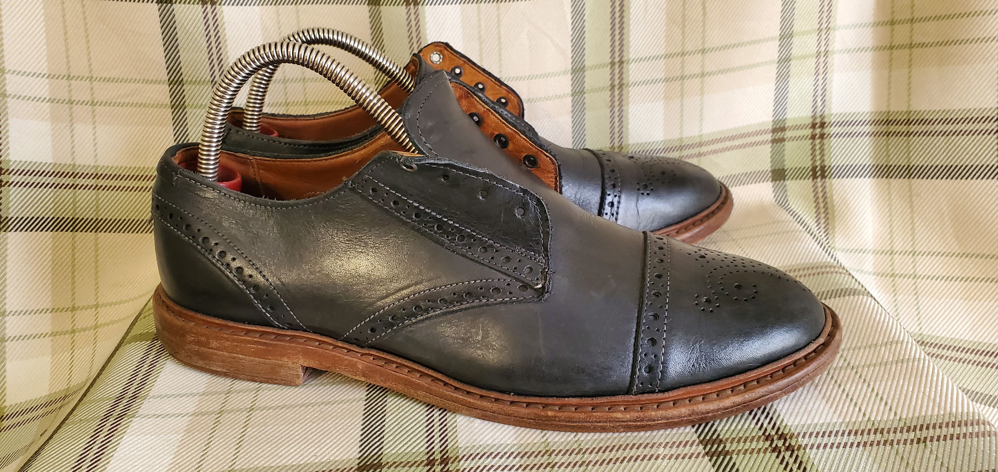Allen Edmonds ALLEN EDMONDS BAINBRIDGE Brown Lace Up Dress Shoes Size US 8.5 / EU 41-42 - 1 Thumbnail