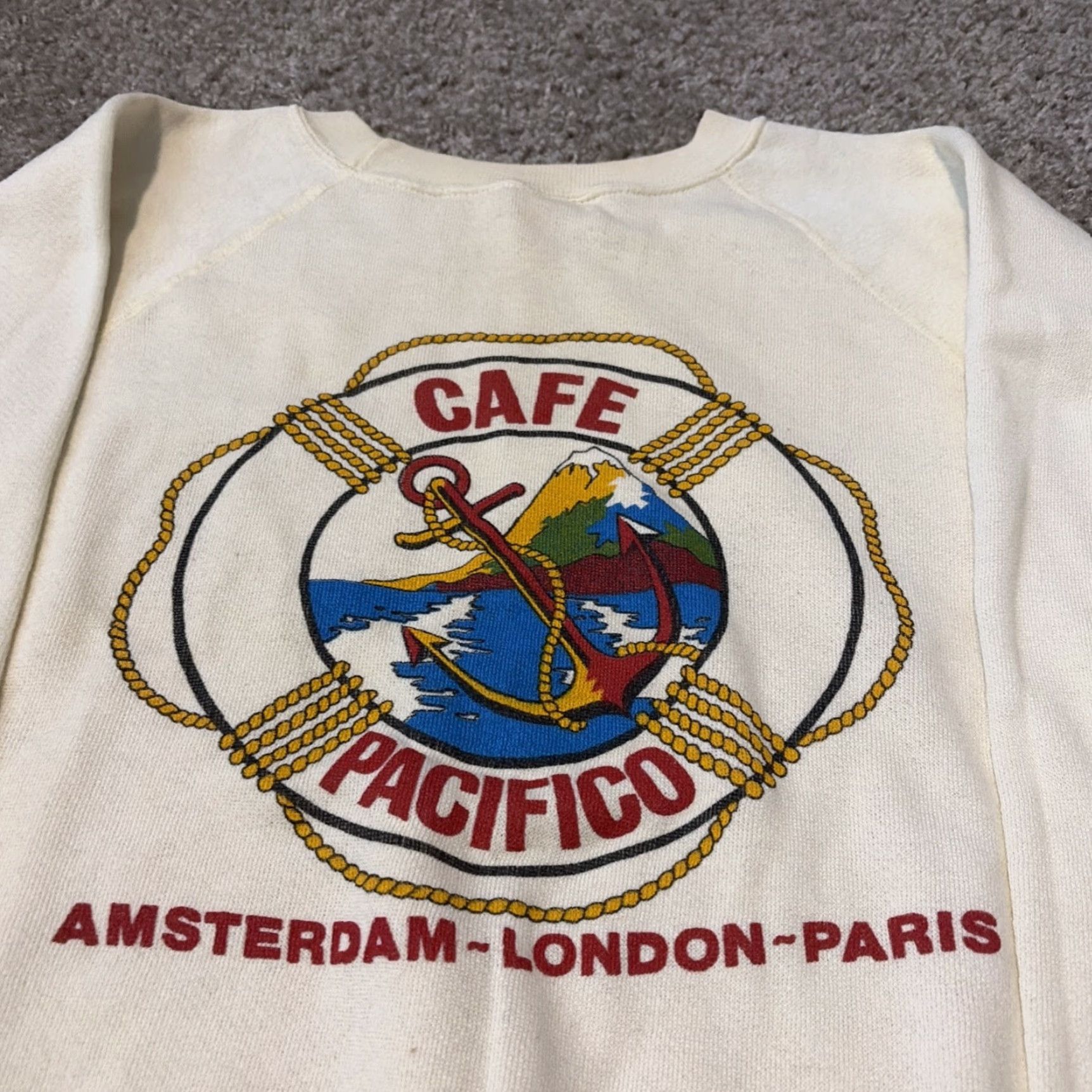 Vintage VINTAGE Cafe Pacifico London Crewneck Sweatshirt XL White Unisex Adults Size US XL / EU 56 / 4 - 5 Thumbnail