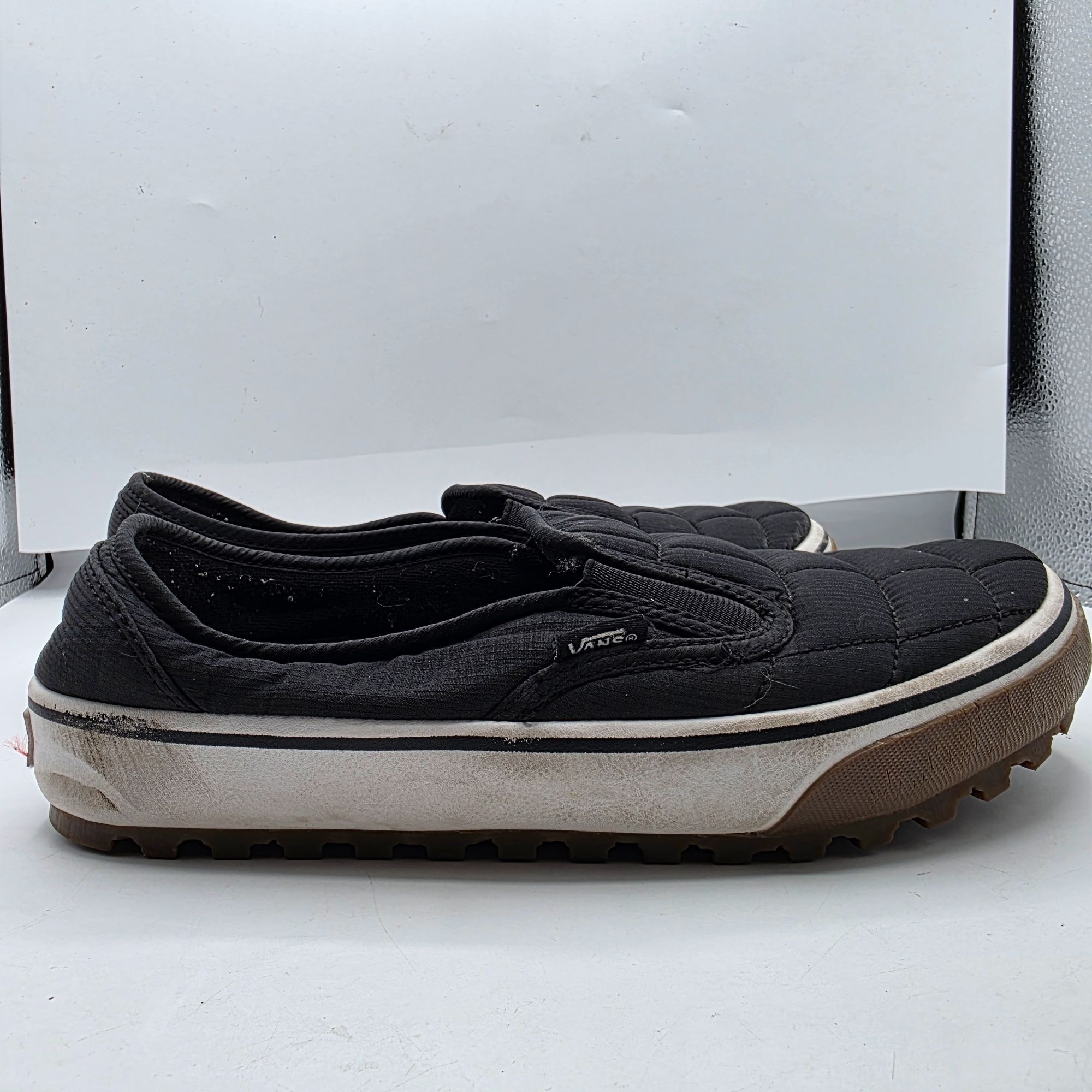 Vans Vans Snow Lodge Slipper Vansguard Mens Size 8 Black Quilted Size US 8 / EU 41 - 12 Thumbnail