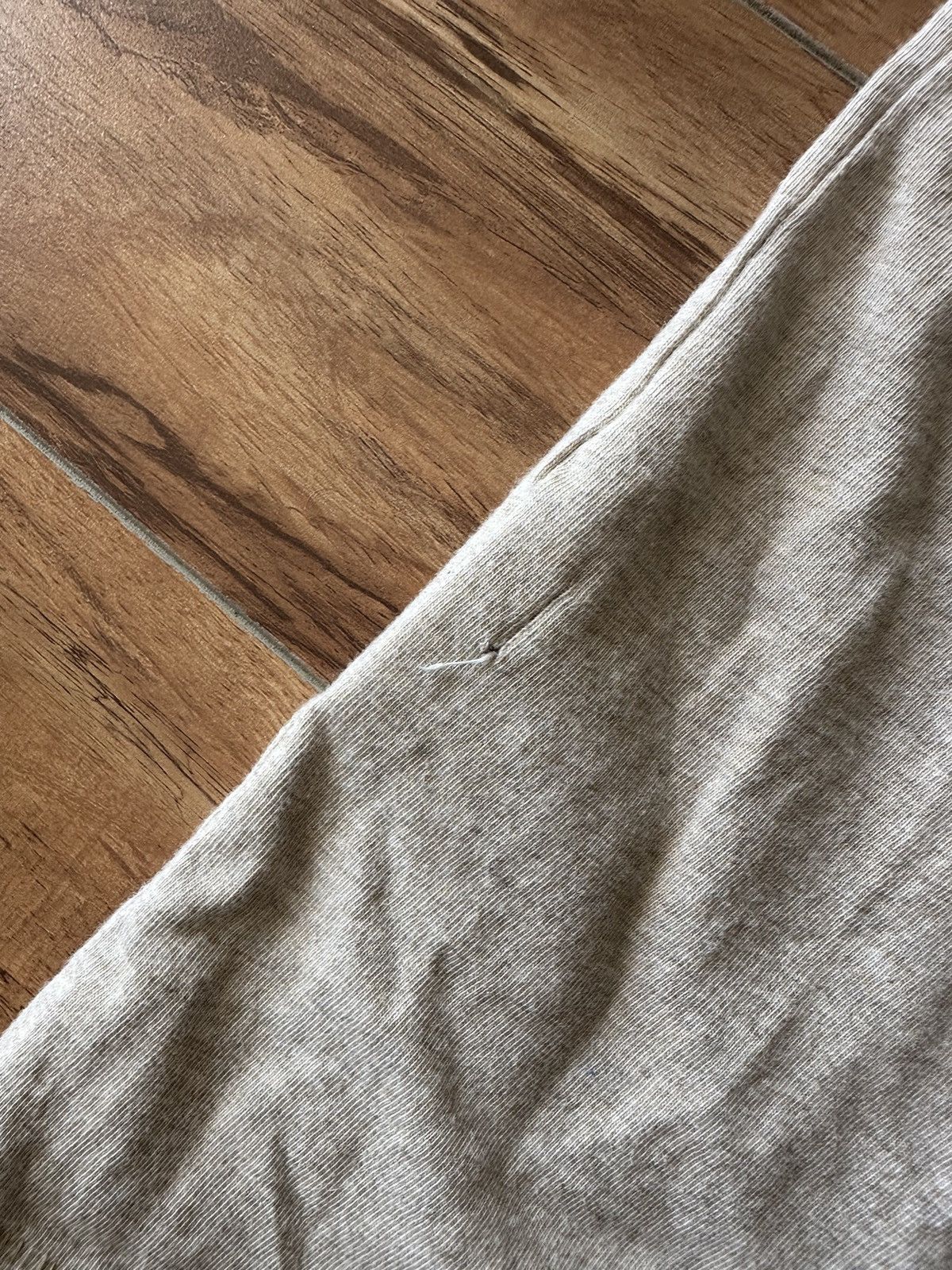 Essentials Essentials Fear Of God Big Logo V-Neck T Shirt Size S Size US S / EU 44-46 / 1 - 9 Thumbnail