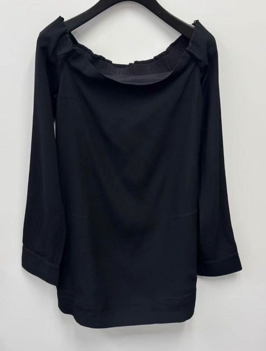Haider Ackermann Off-Shoulder Black Top by Haider Ackermann Size S / US 4 / IT 40 - 1 Thumbnail