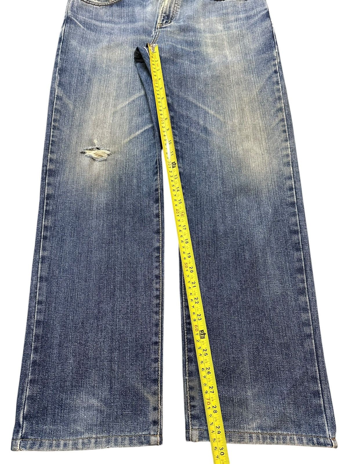 Edwin Vintage Japan Edwin 403 Blue Faded Wash Distress Style Jeans Size US 34 / EU 50 - 14 Thumbnail