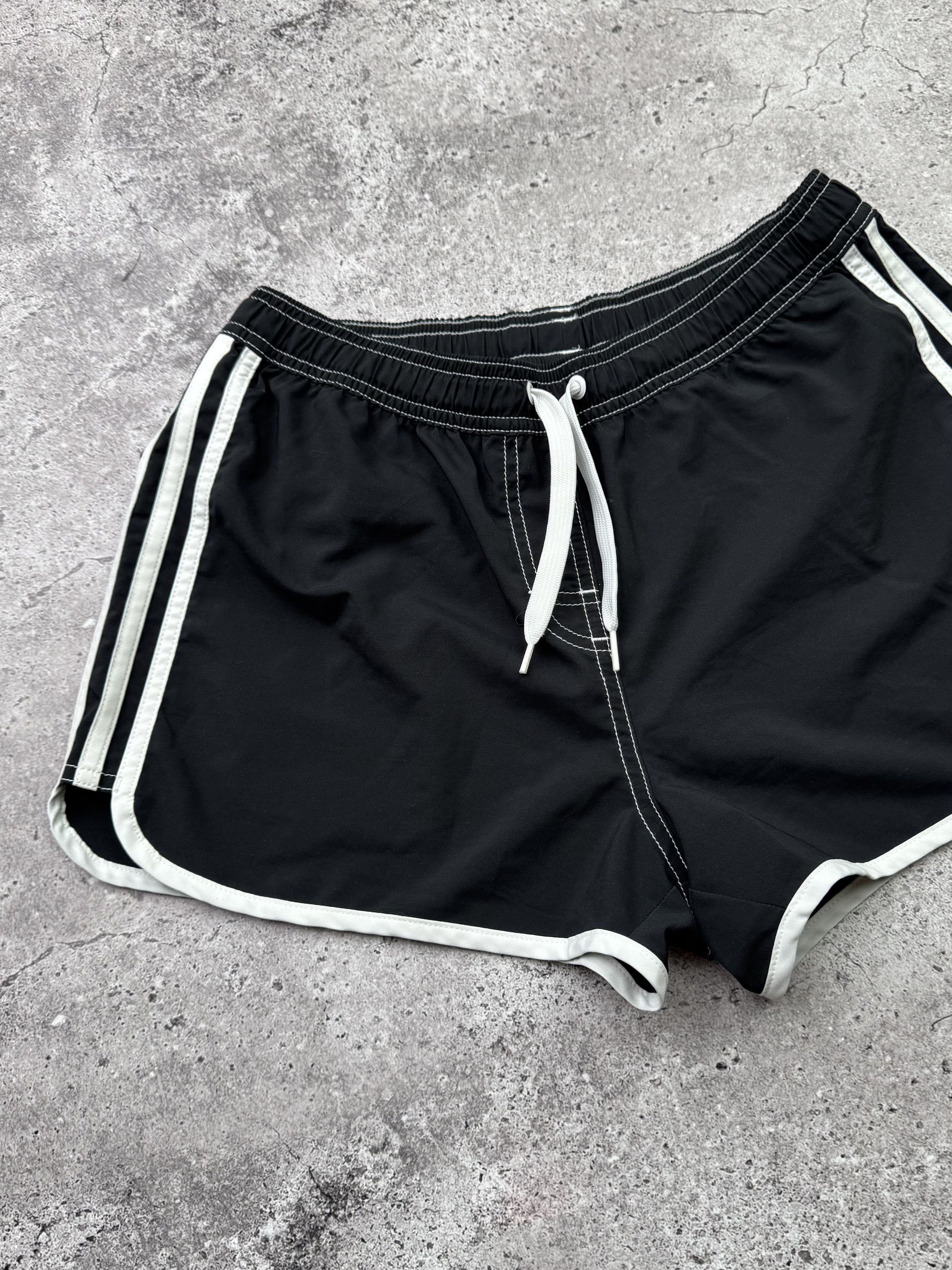Adidas Adidas Hype Vintage Mini Shorts C469(V543)(E8) Size 26" / US 2 / IT 38 - 2 Thumbnail