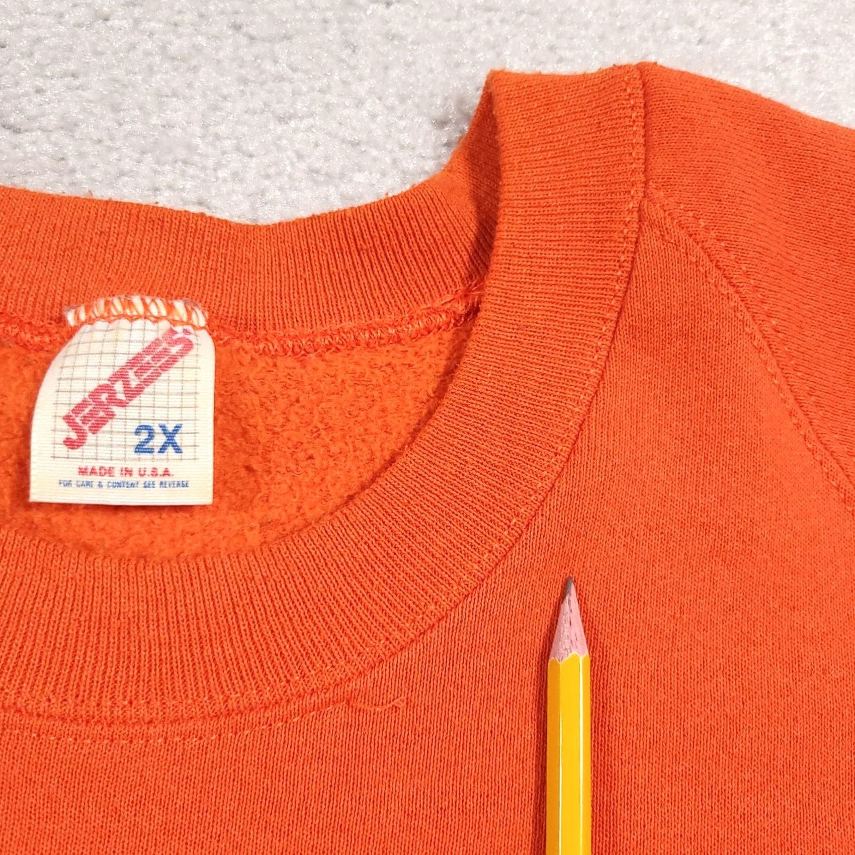 Jerzees VINTAGE JERZEES Orange Crewneck Sweatshirt Adult 2X Long Sleeve Sweatshirt Unisex Adults Mens Womens Orange Crewneck 2X Long Sleeve USA Pattern Solid Size US XXL / EU 58 / 5 - 4 Thumbnail